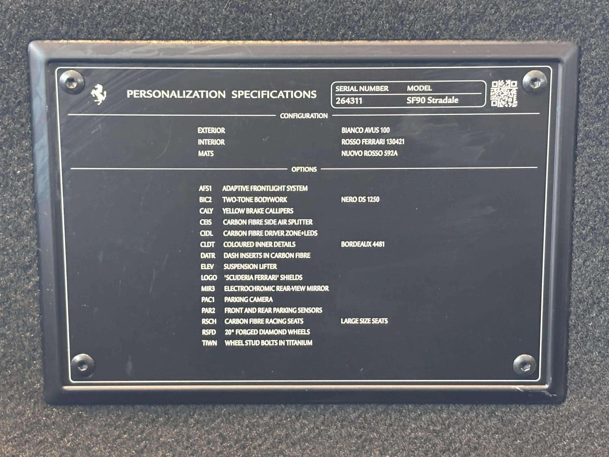 2021 Ferrari SF90 Stradale — Photo 18 / 19
