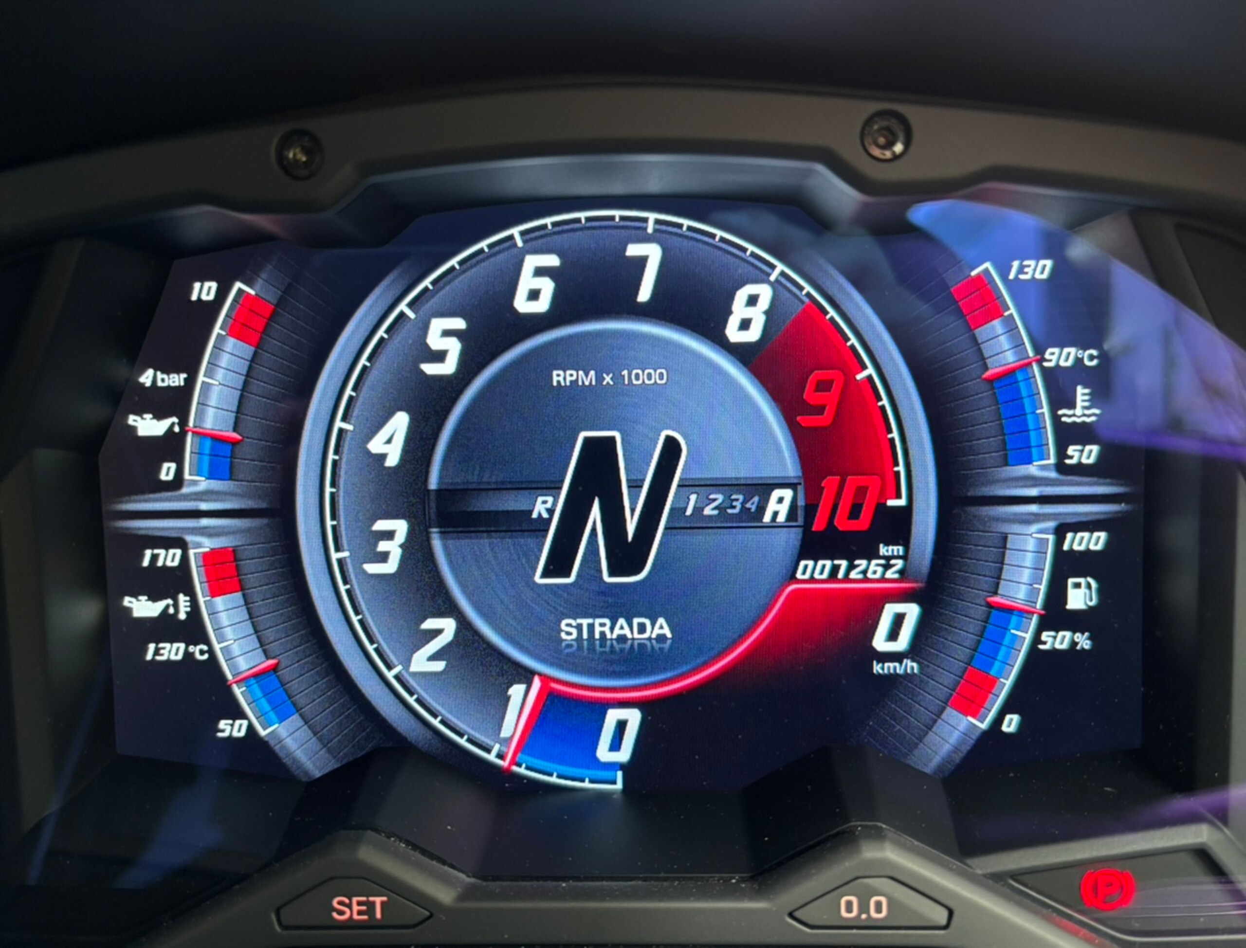 2021 Lamborghini Aventador S — Photo 11 / 30