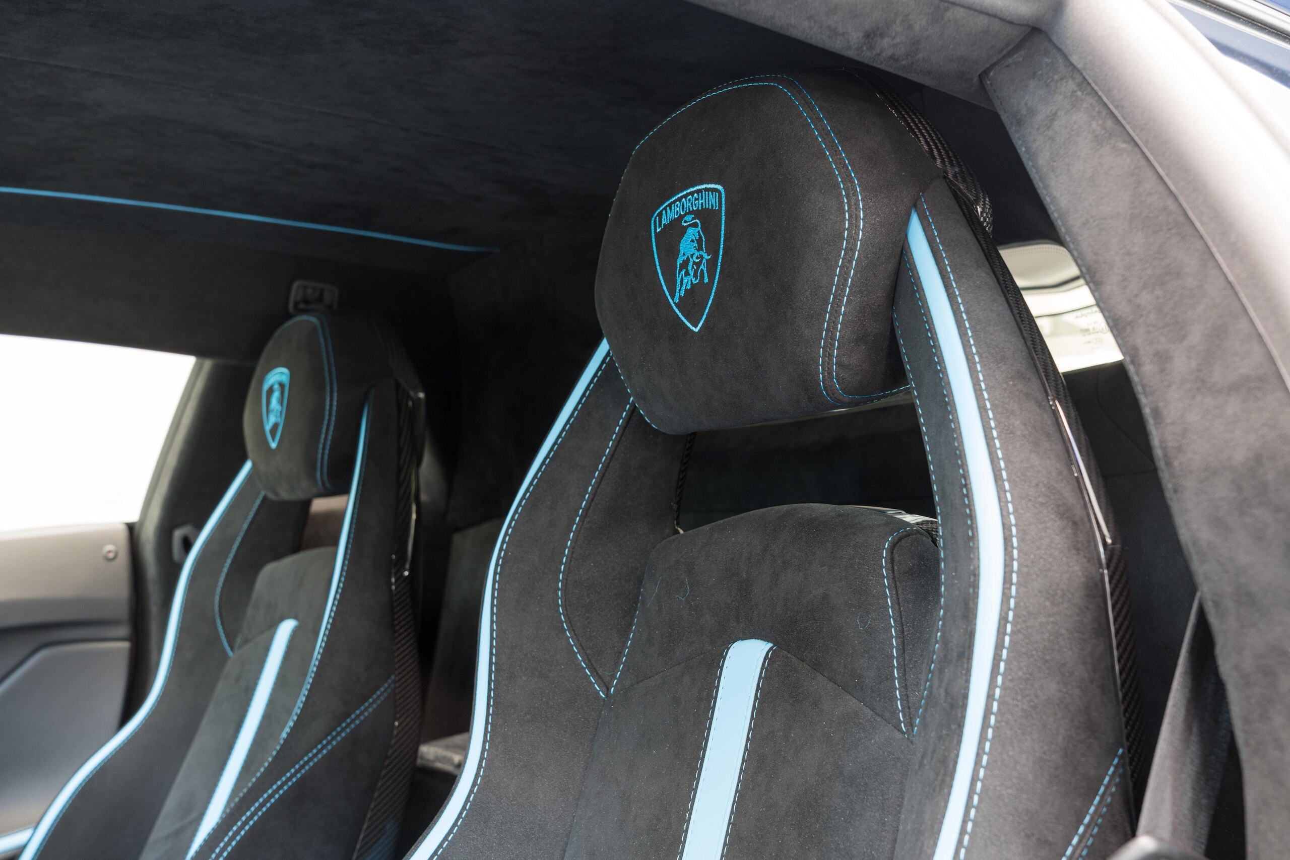 2021 Lamborghini Aventador S — Photo 21 / 30