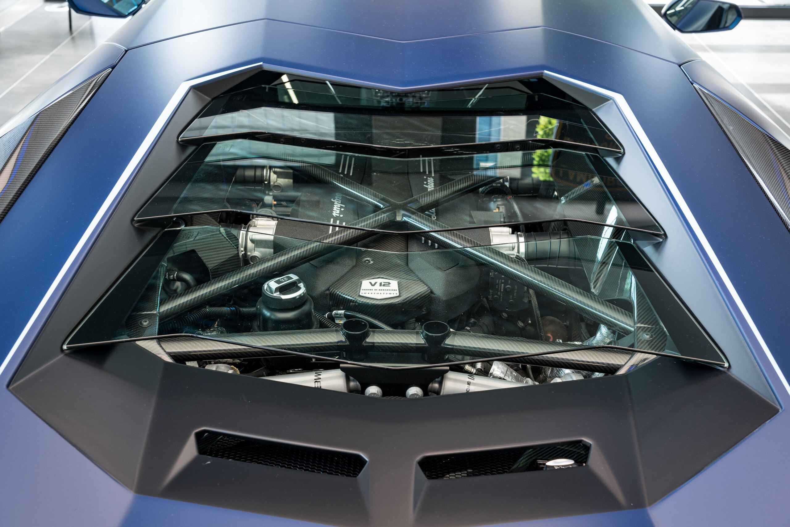 2021 Lamborghini Aventador S — Photo 29 / 30