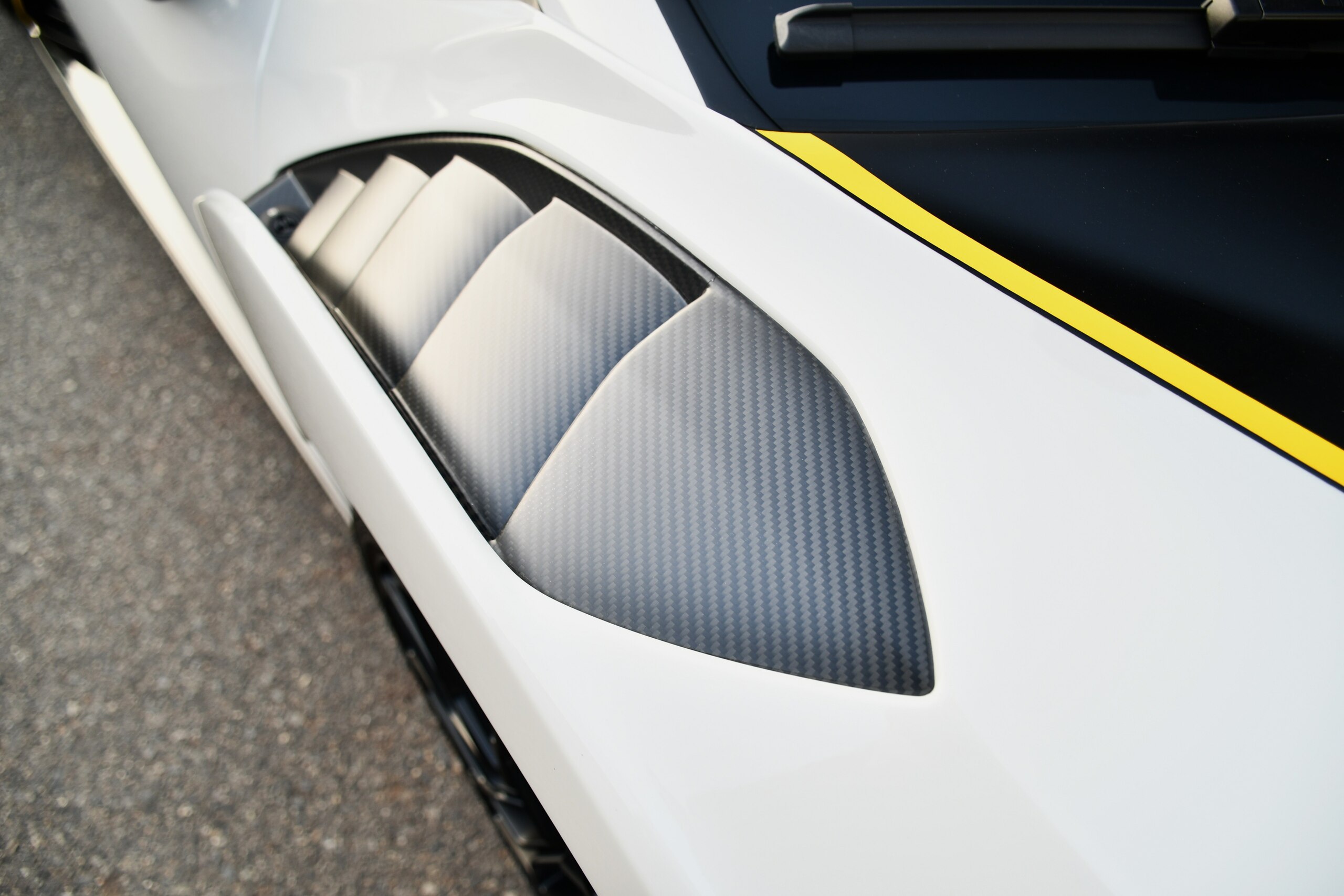 2021 Lamborghini Huracán STO — Photo 28 / 31
