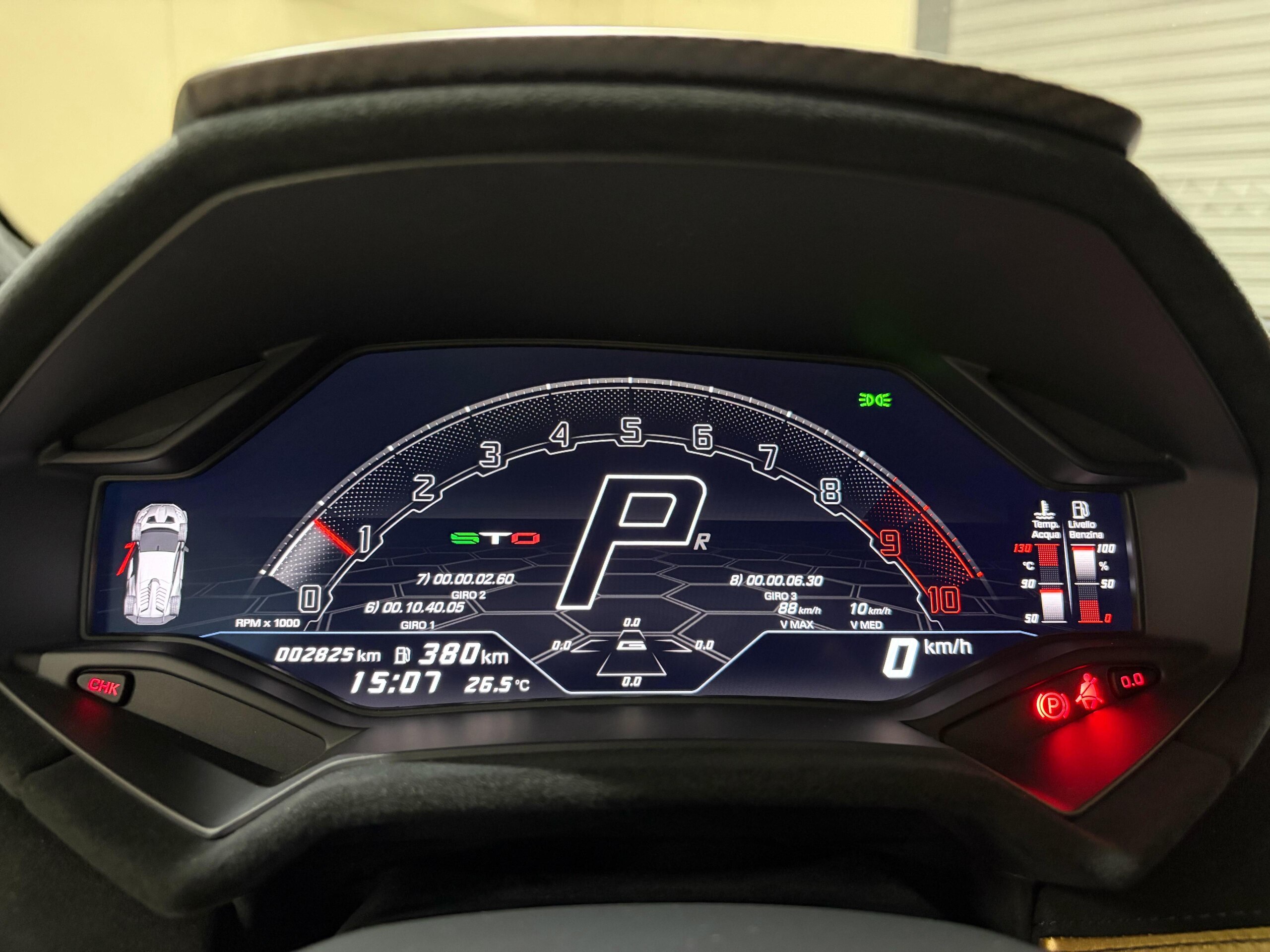 2021 Lamborghini Huracán STO — Photo 19 / 23