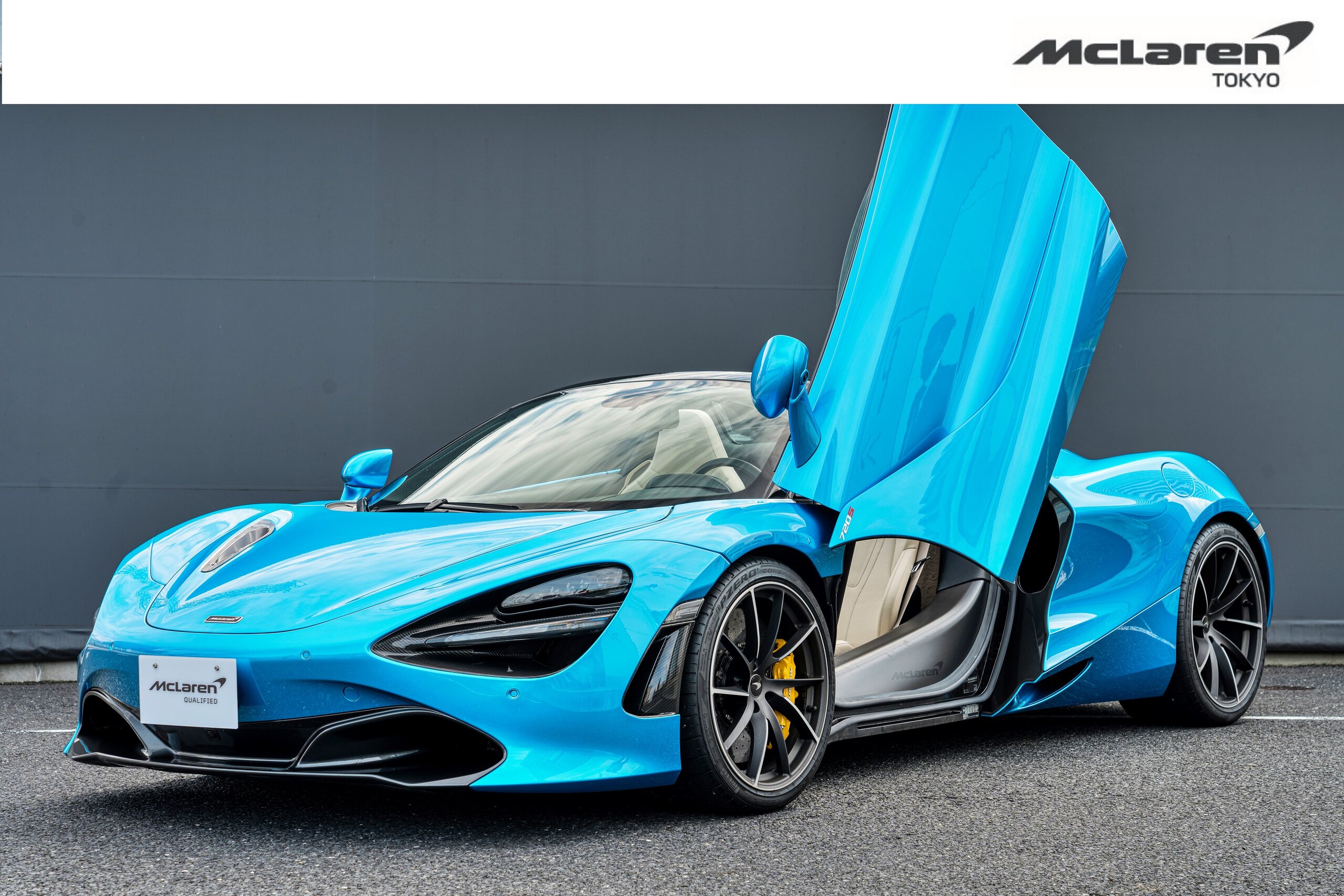 2021 McLaren 720S Spider — Photo 23 / 37