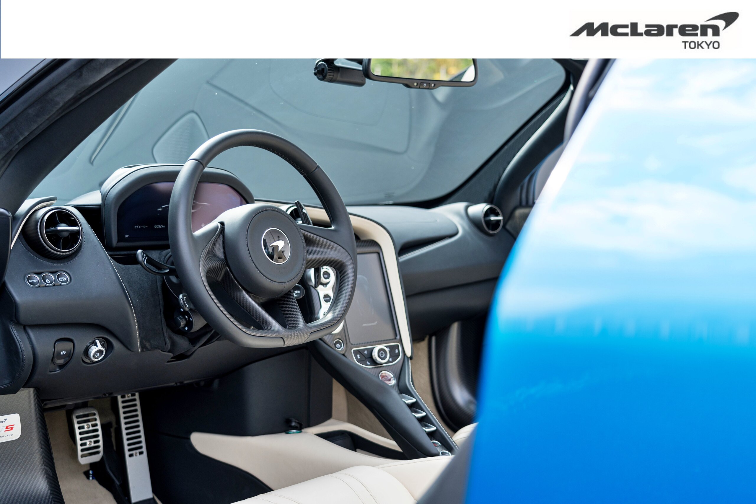 2021 McLaren 720S Spider — Photo 35 / 37