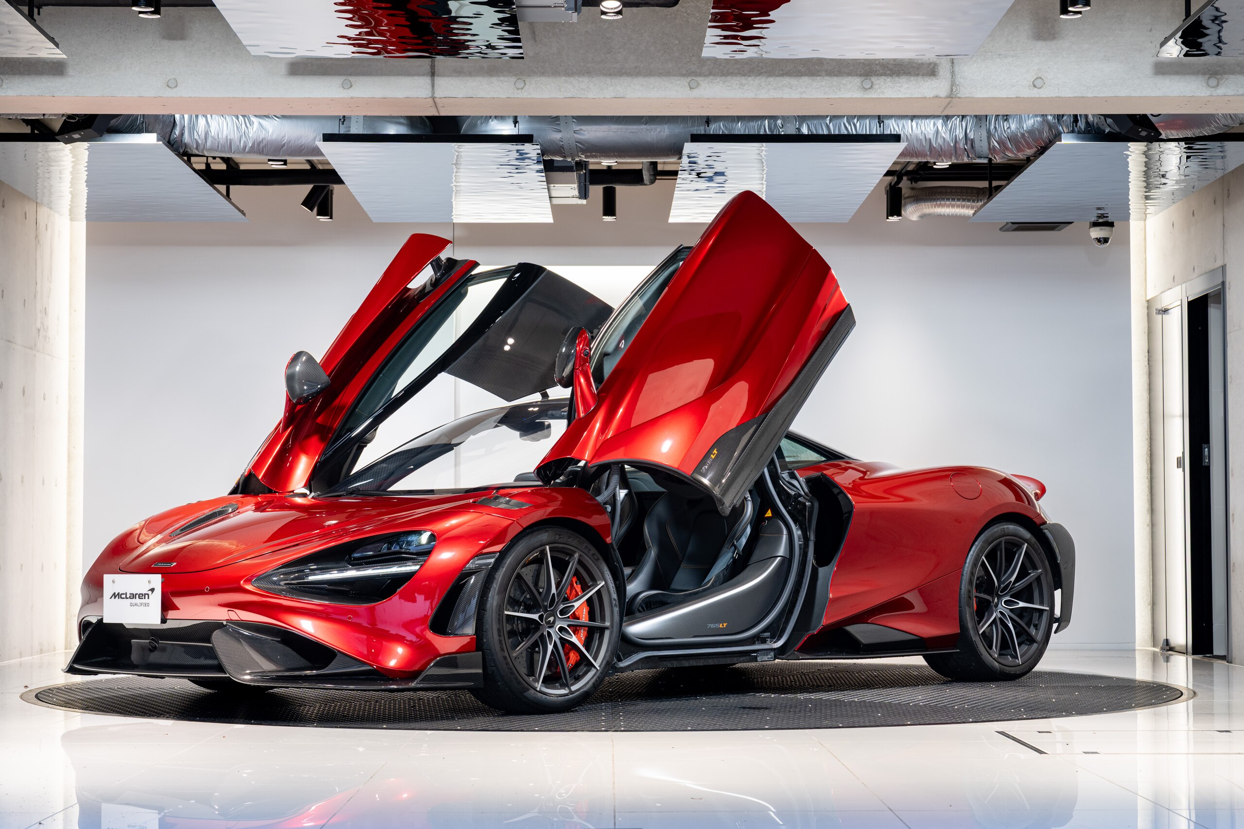 2021 McLaren 765LT