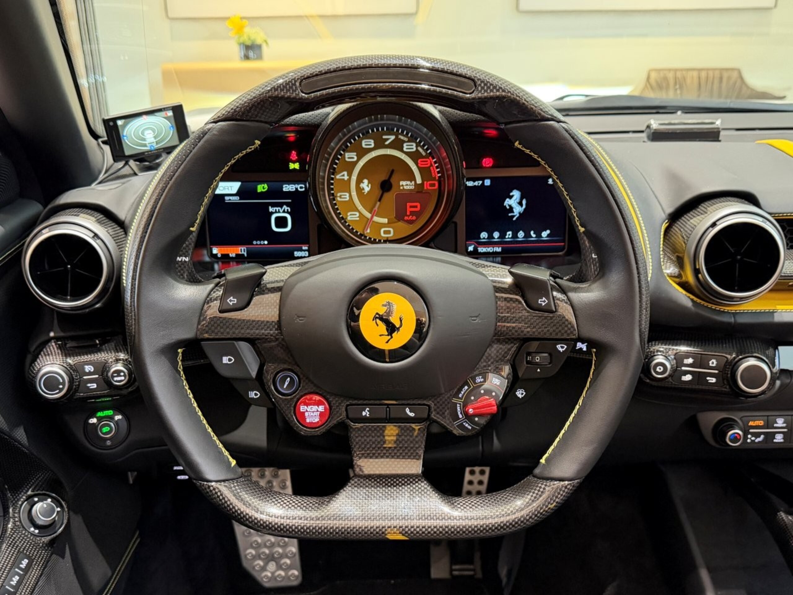 2022 Ferrari 812GTS — Photo 8 / 22