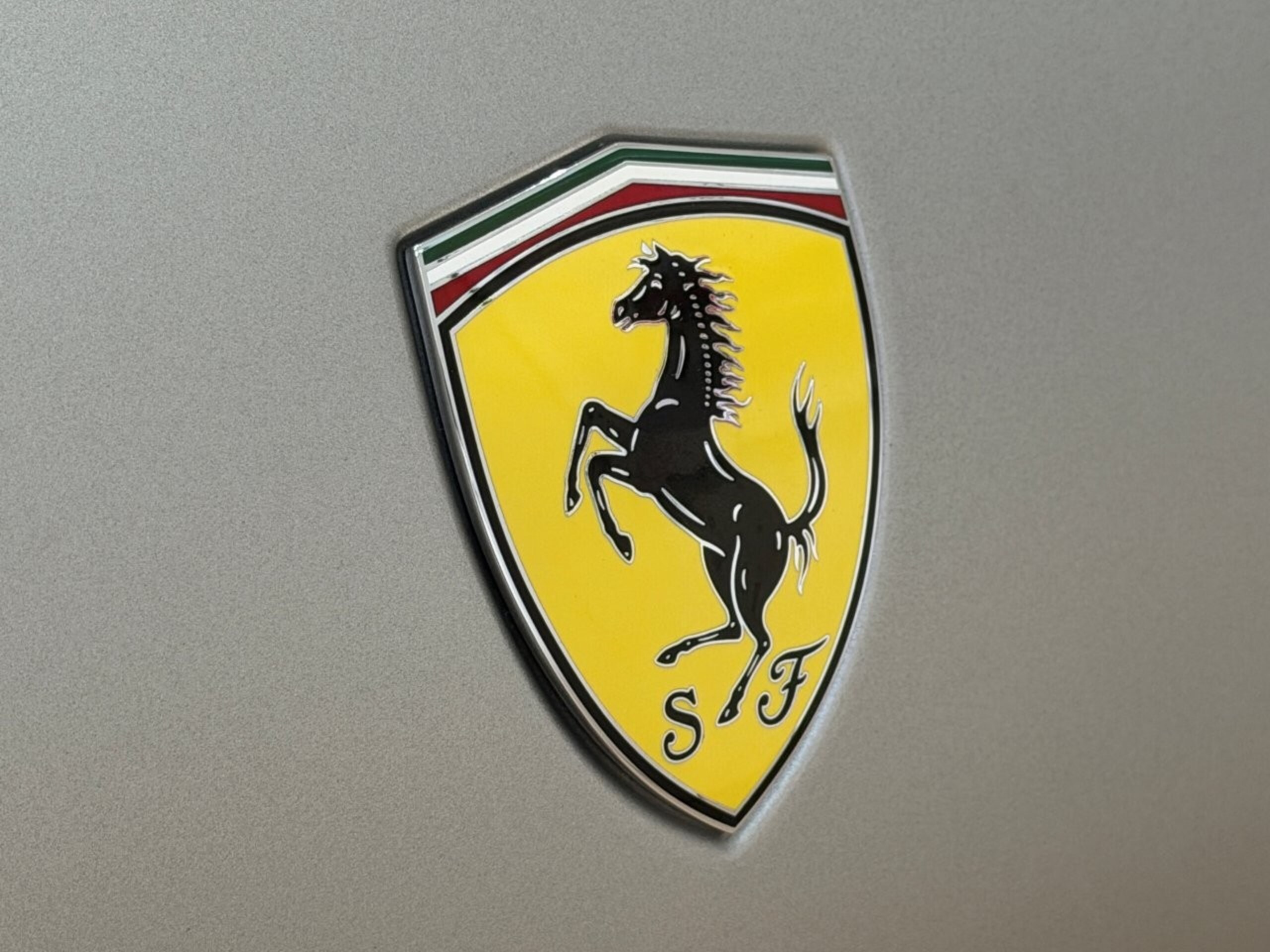 2022 Ferrari 812GTS — Photo 15 / 22