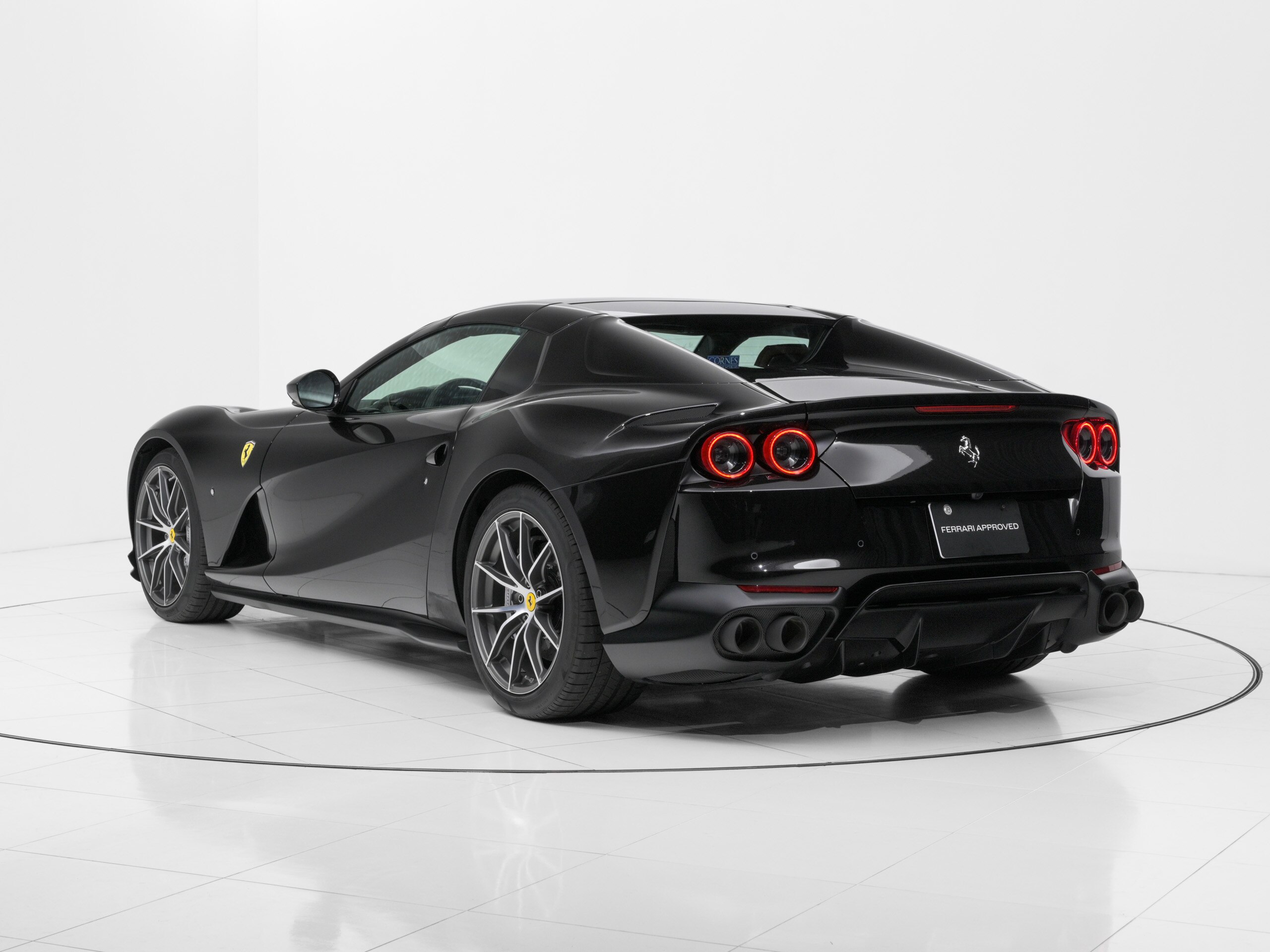 2022 Ferrari 812GTS — Photo 6 / 28