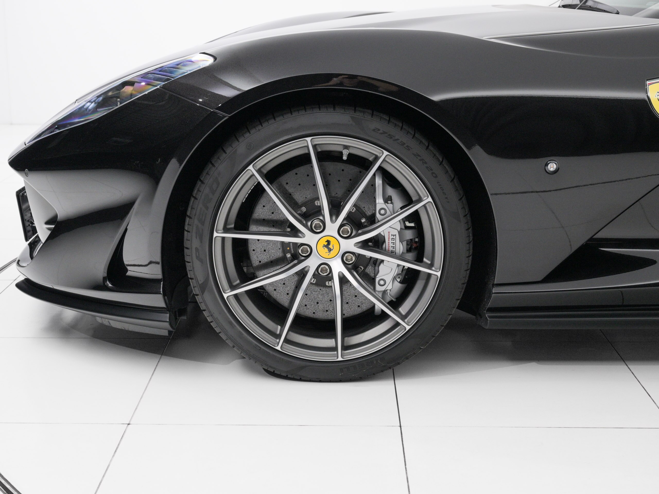 2022 Ferrari 812GTS — Photo 14 / 28