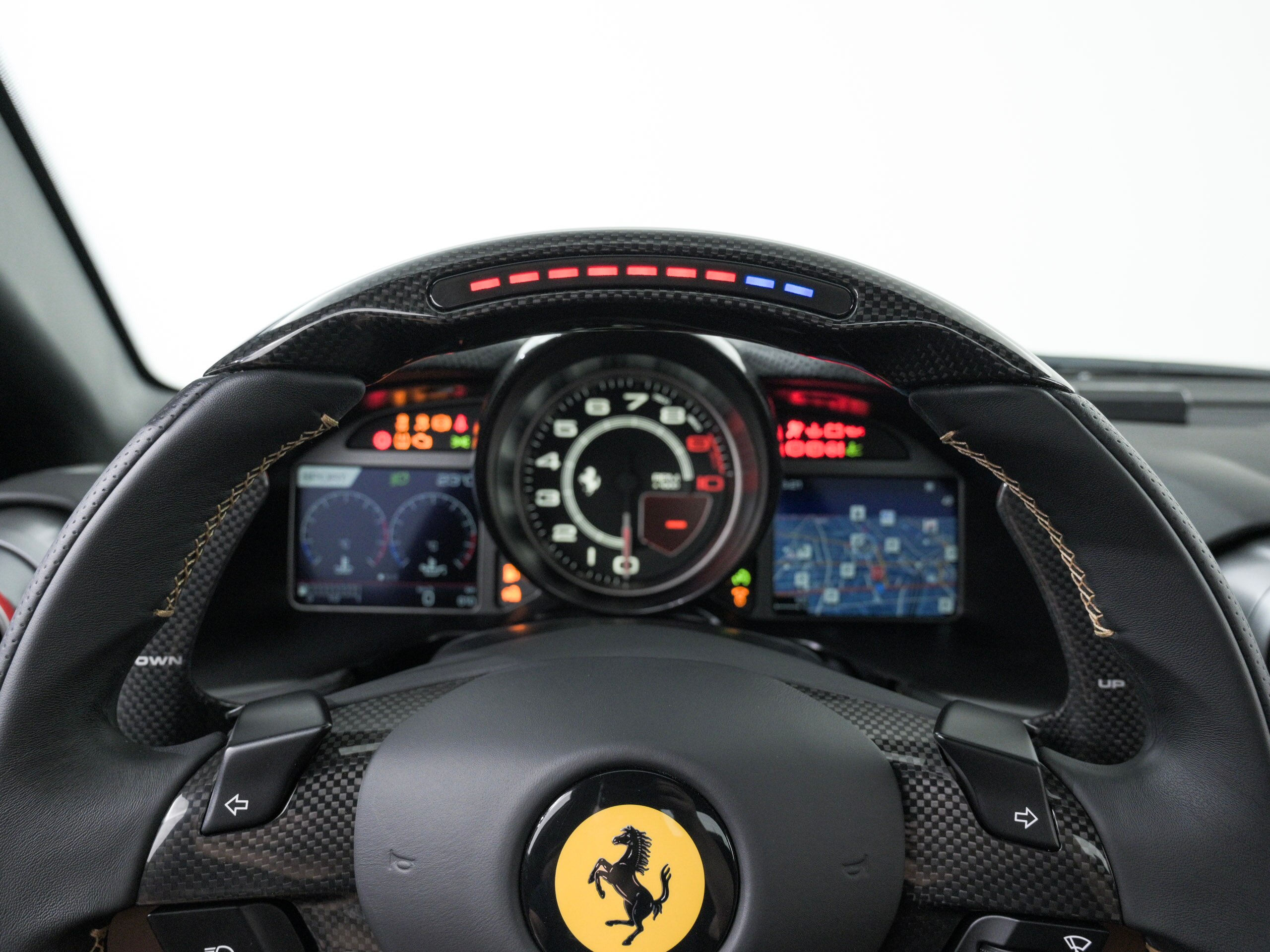 2022 Ferrari 812GTS — Photo 17 / 28