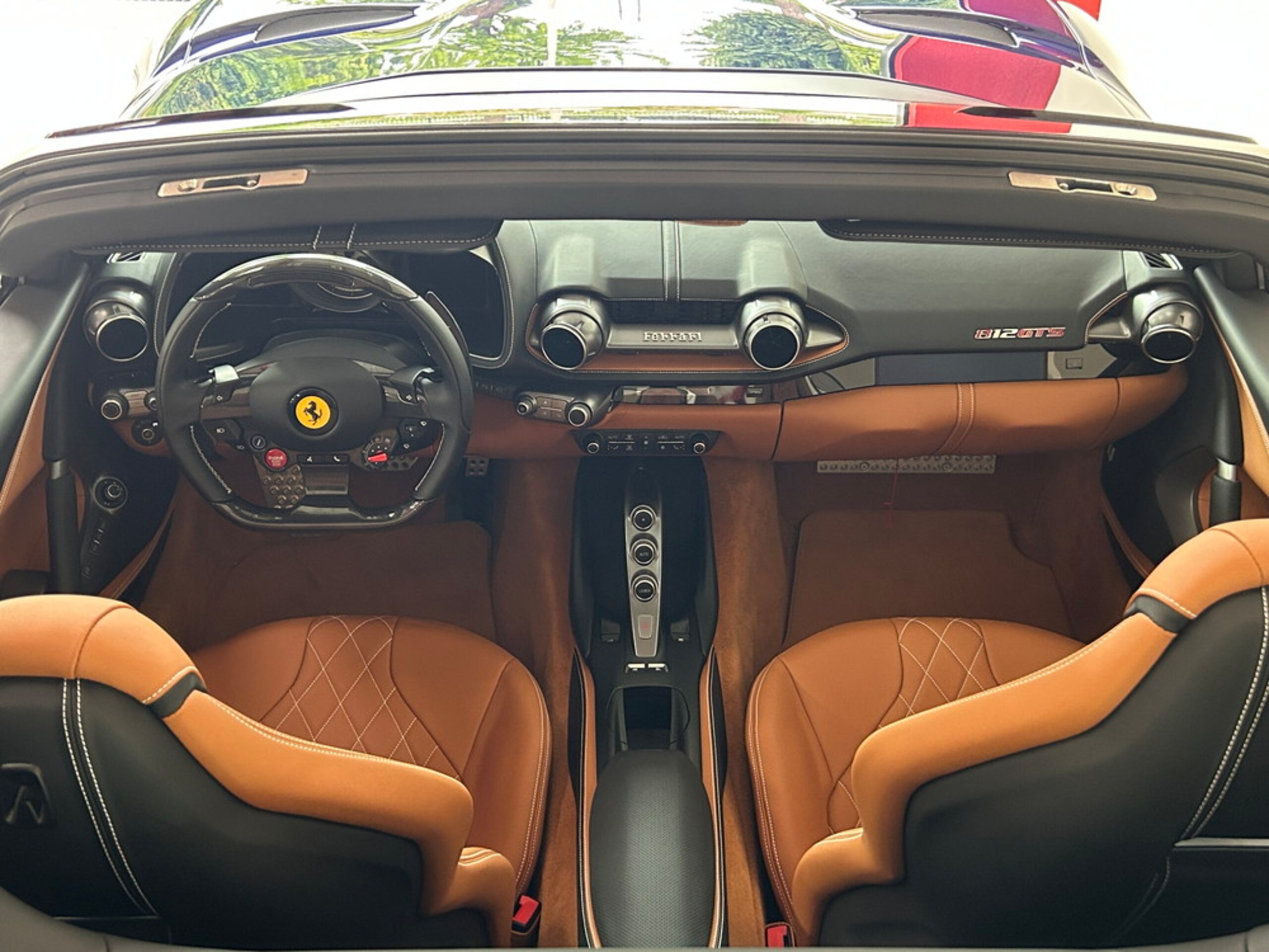 2022 Ferrari 812GTS — Photo 12 / 43