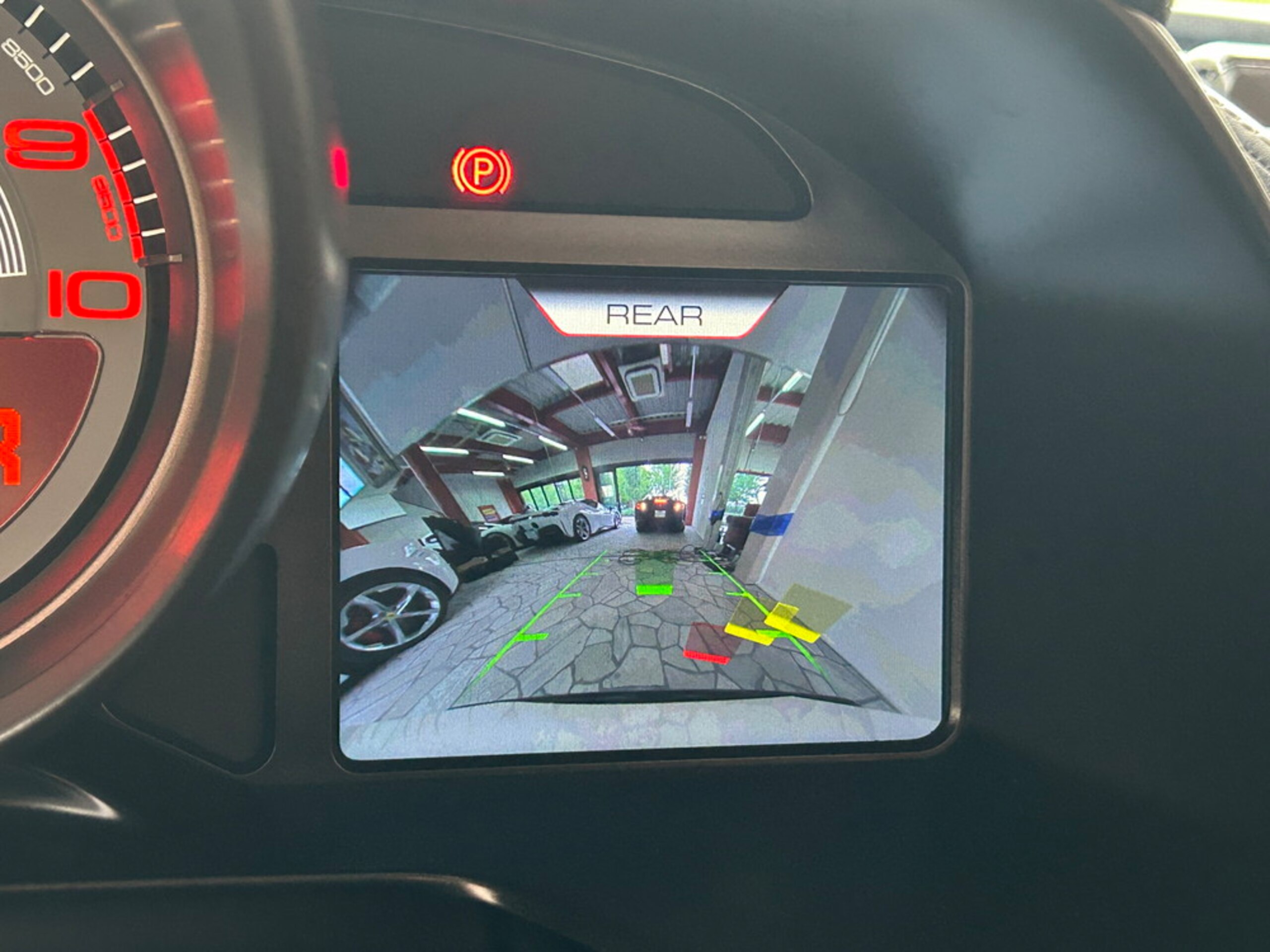 2022 Ferrari 812GTS — Photo 19 / 43