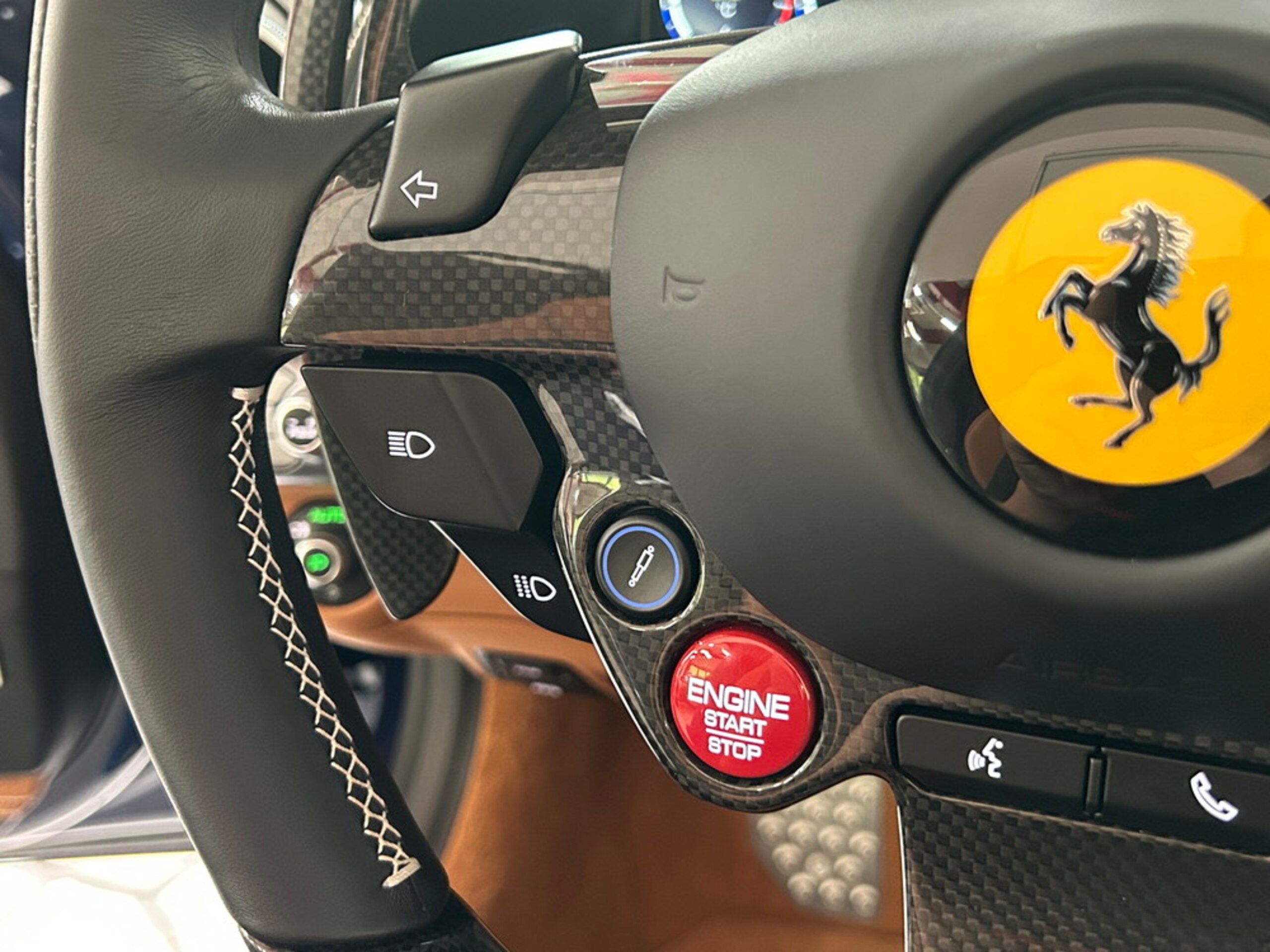 2022 Ferrari 812GTS — Photo 24 / 43