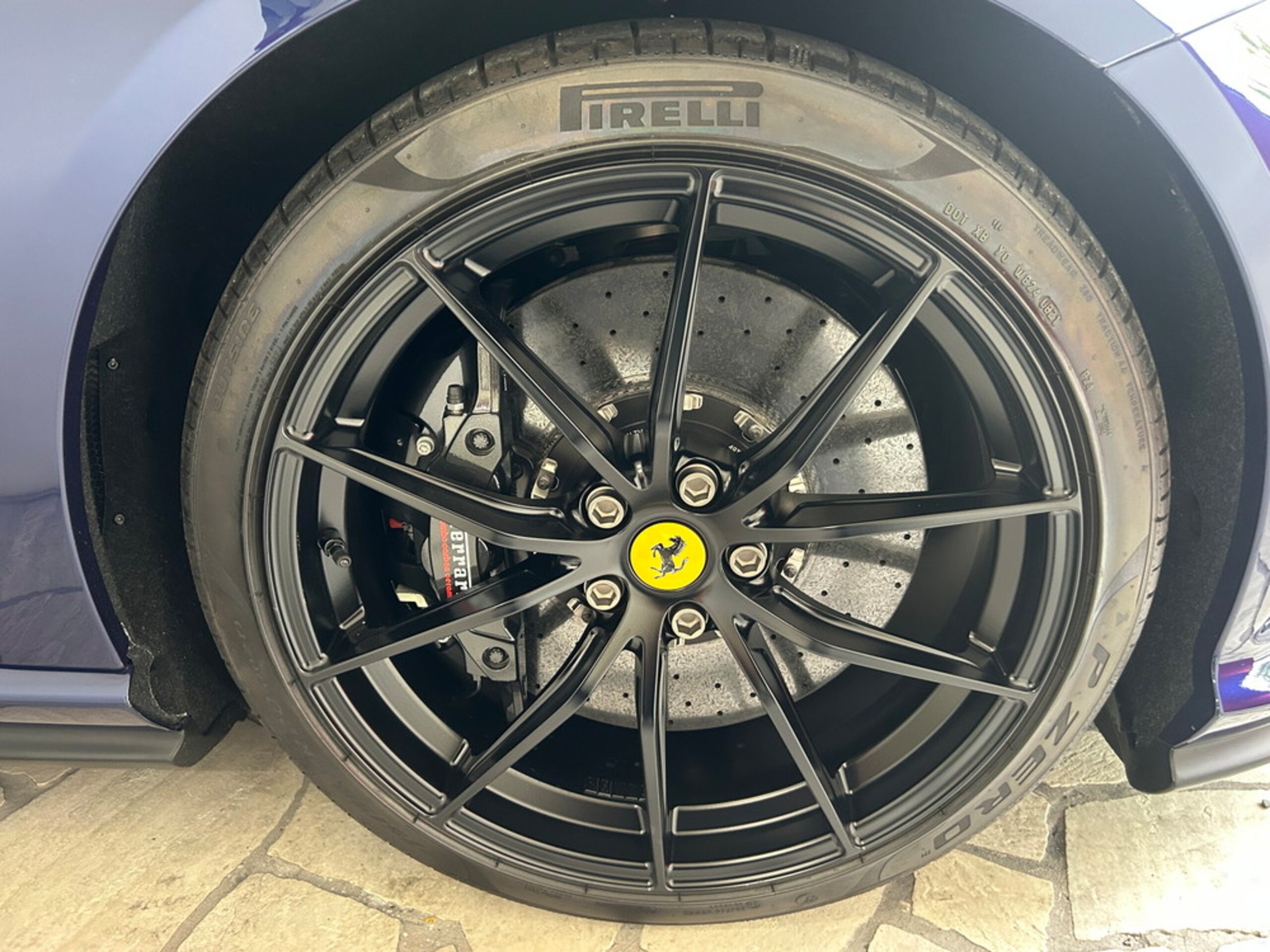 2022 Ferrari 812GTS — Photo 43 / 43