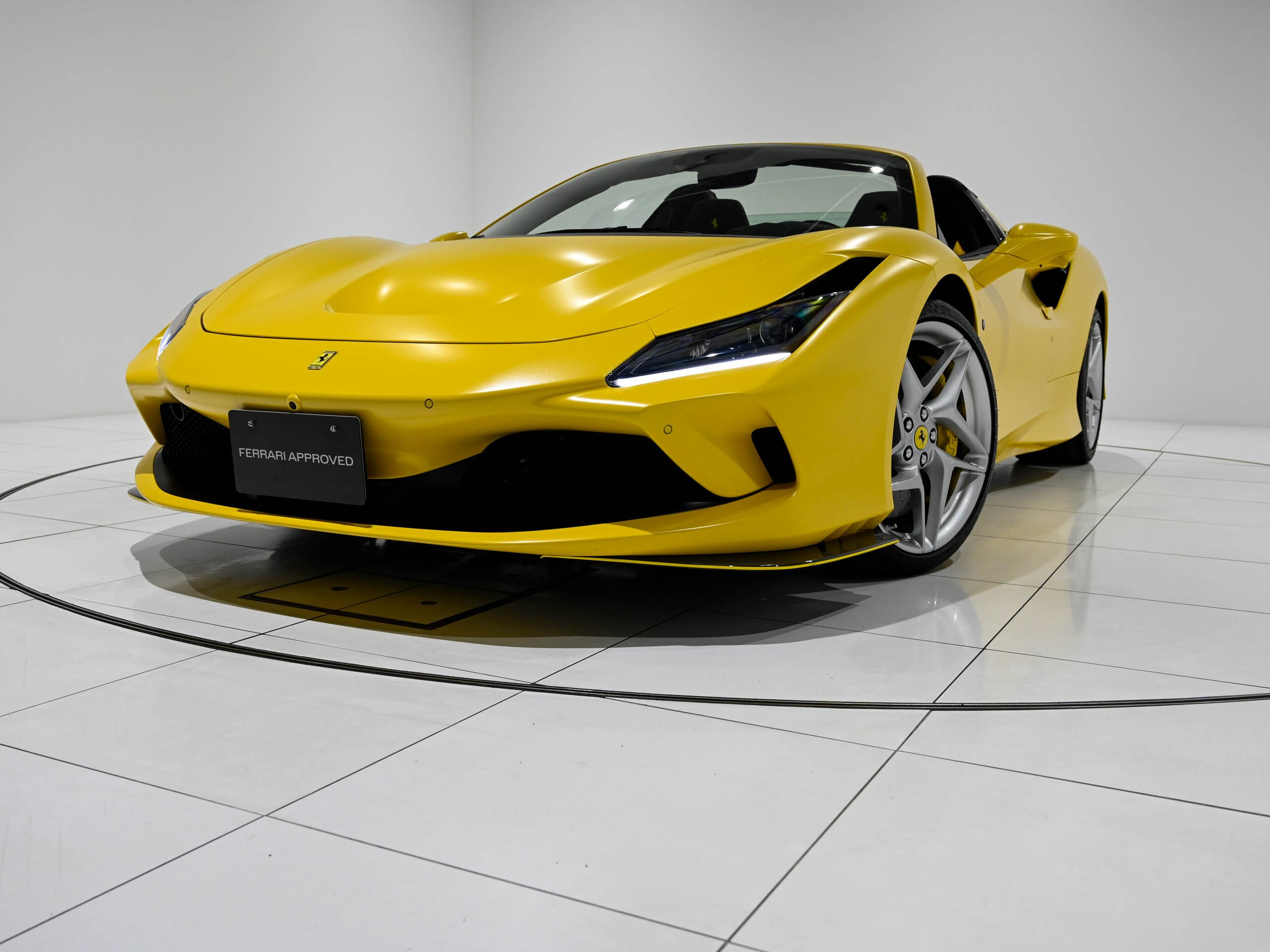 2022 Ferrari F8 Spider — Photo 29 / 36