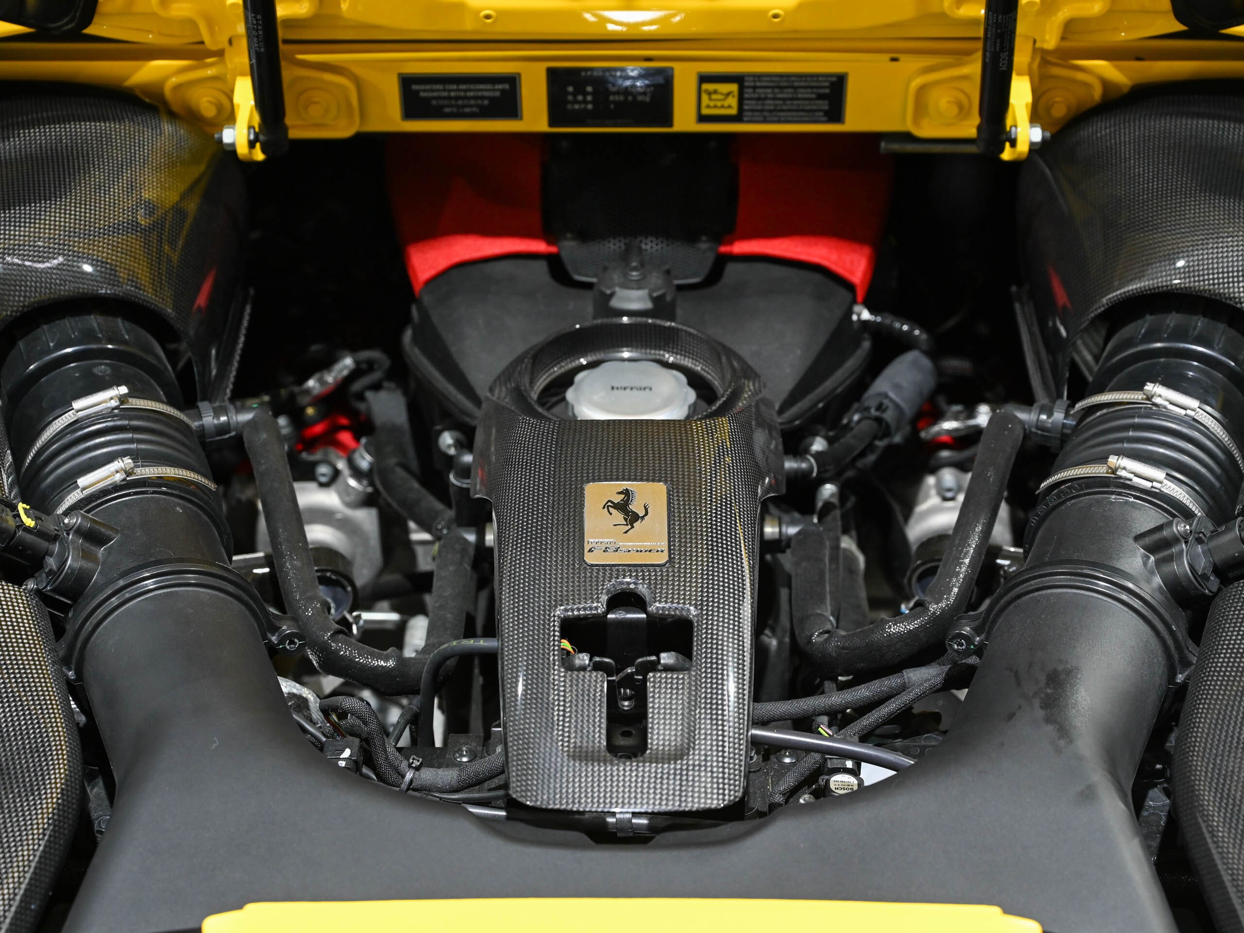 2022 Ferrari F8 Spider — Photo 33 / 36