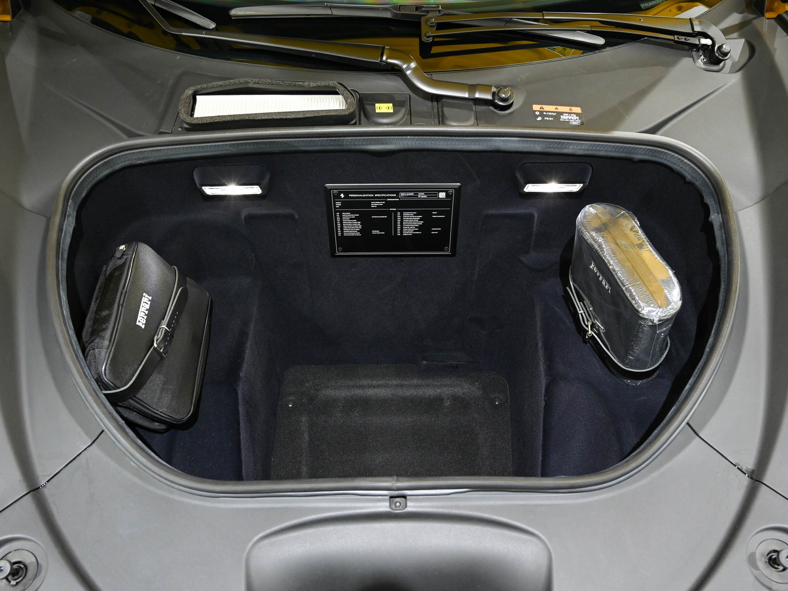 2022 Ferrari F8 Spider — Photo 35 / 36