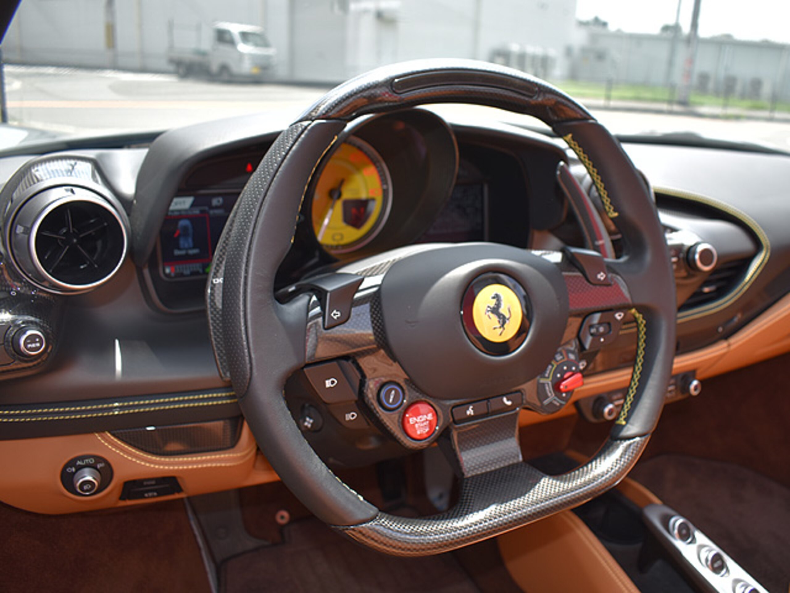 2022 Ferrari F8 Spider — Photo 10 / 46
