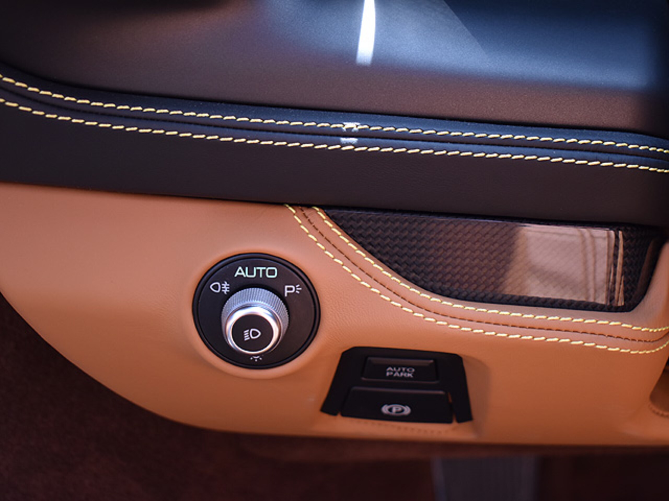 2022 Ferrari F8 Spider — Photo 28 / 46