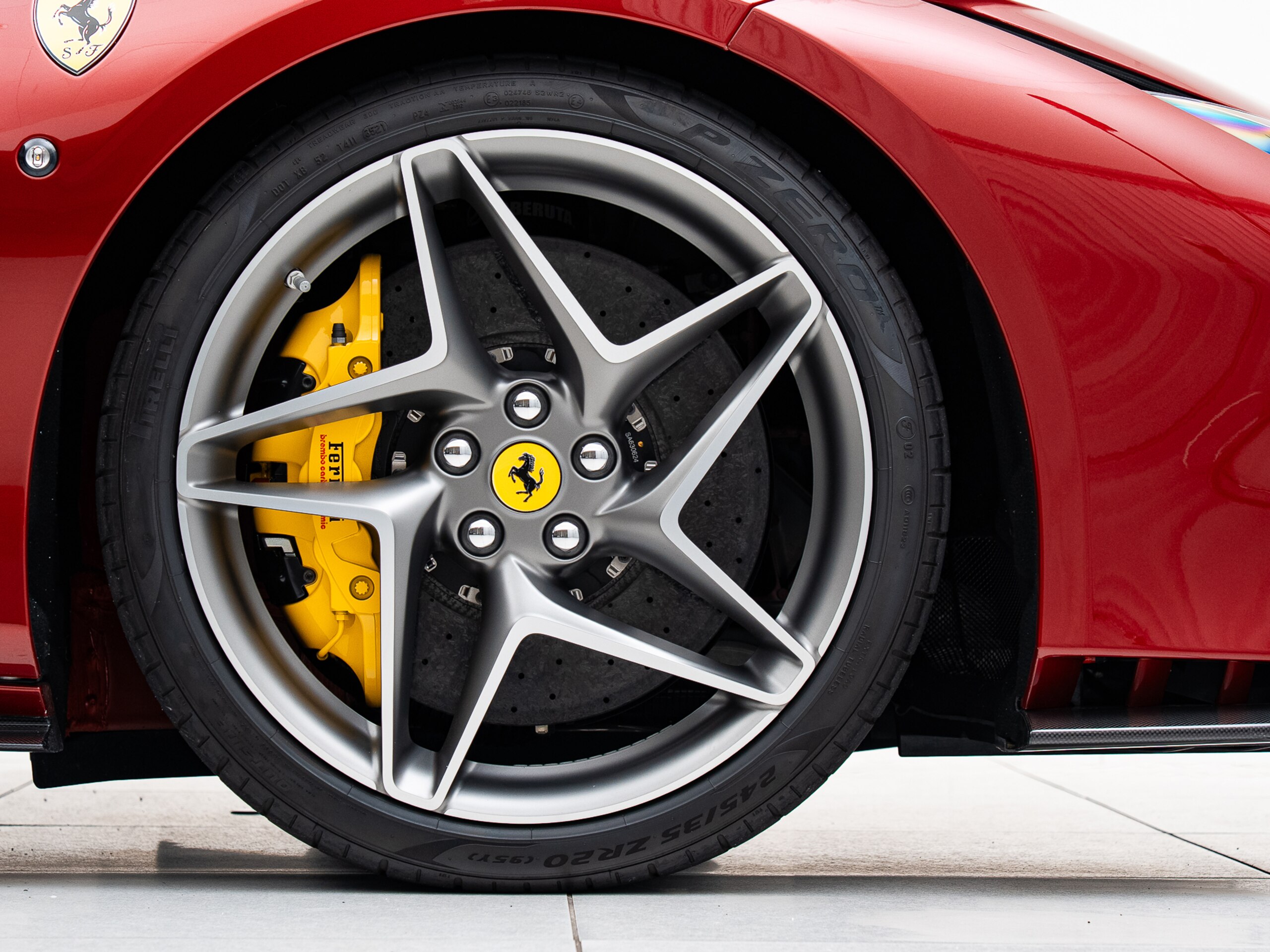 2022 Ferrari F8 Spider — Photo 14 / 64