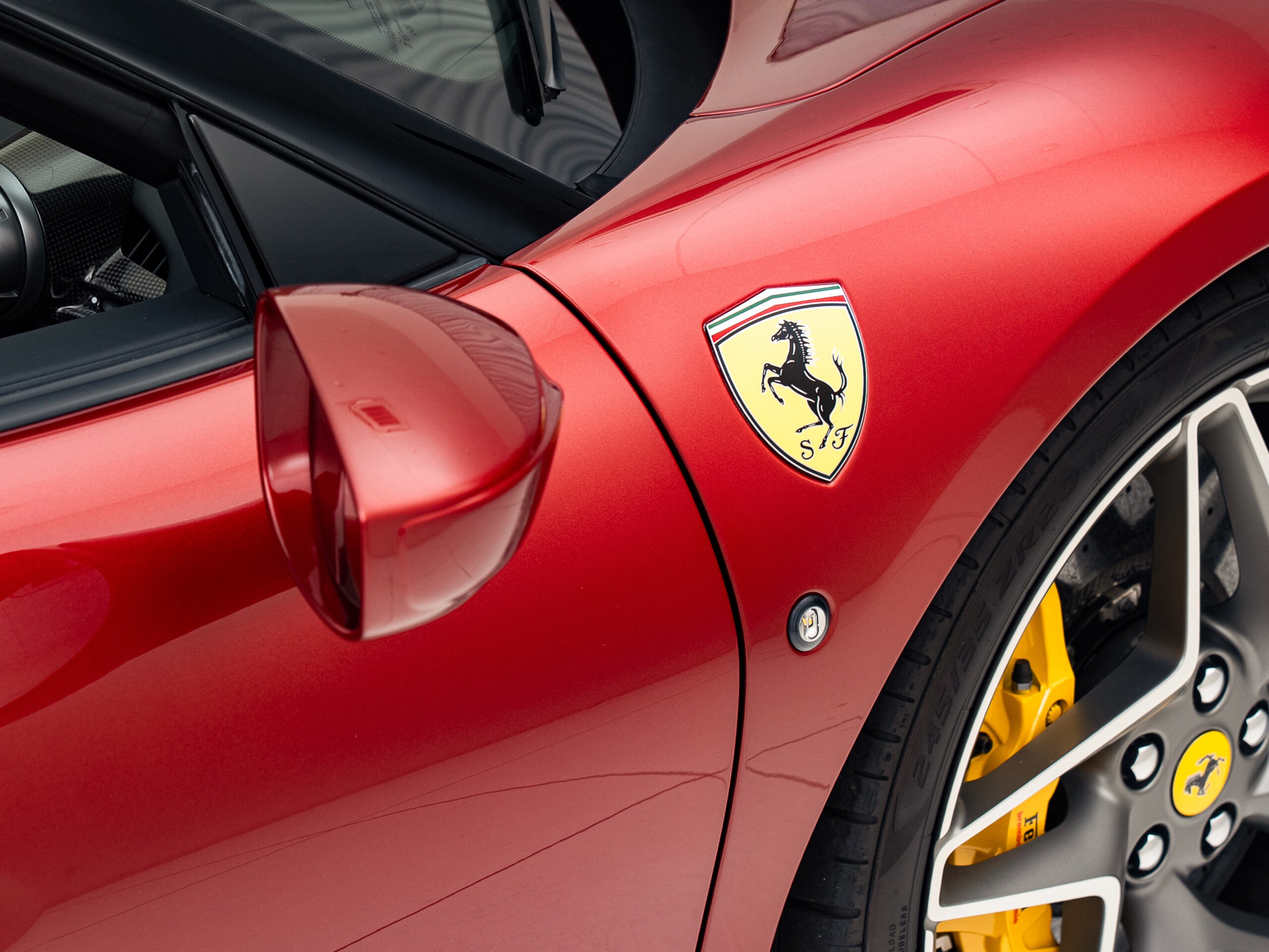 2022 Ferrari F8 Spider — Photo 15 / 64