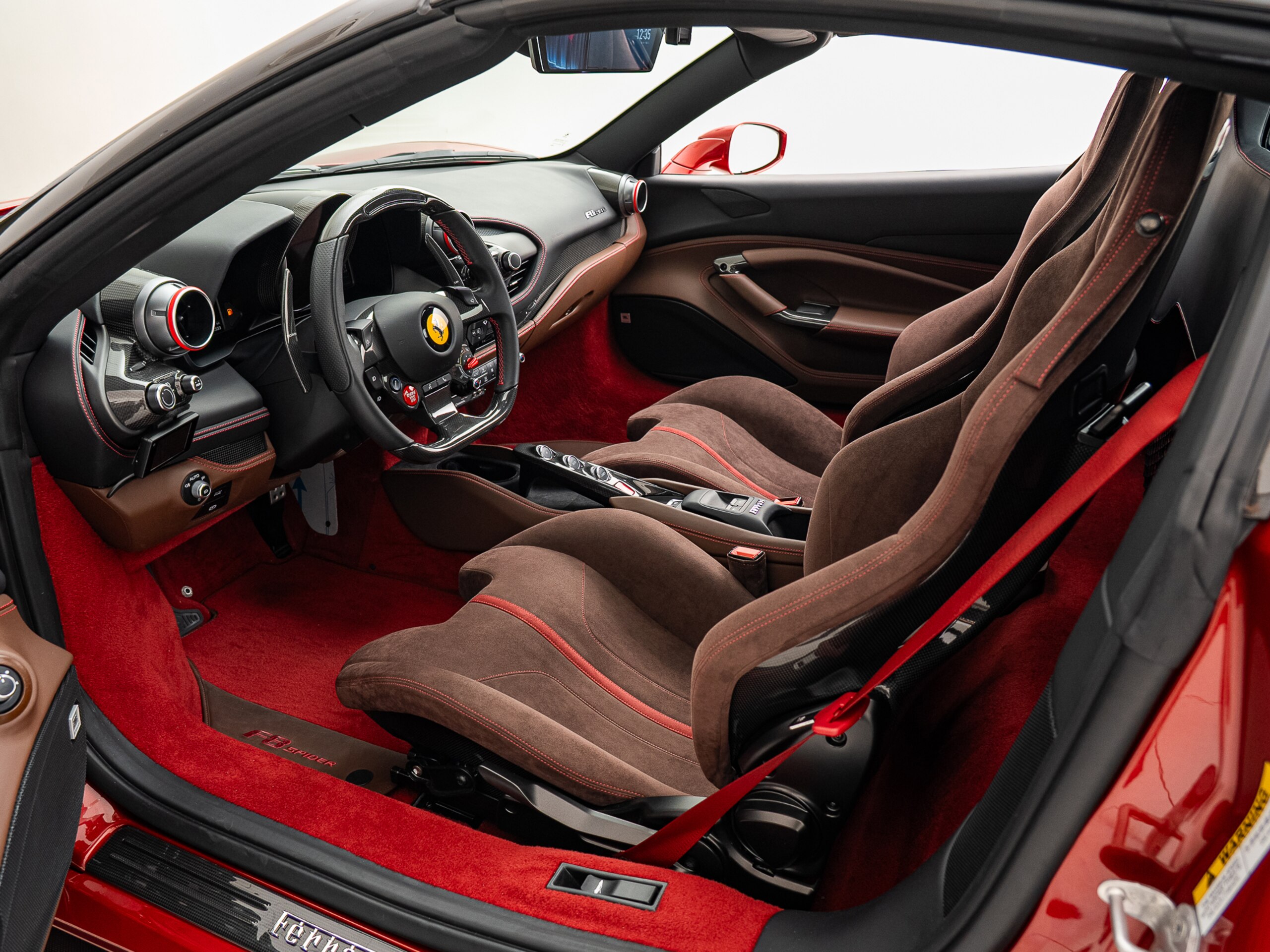 2022 Ferrari F8 Spider — Photo 30 / 64