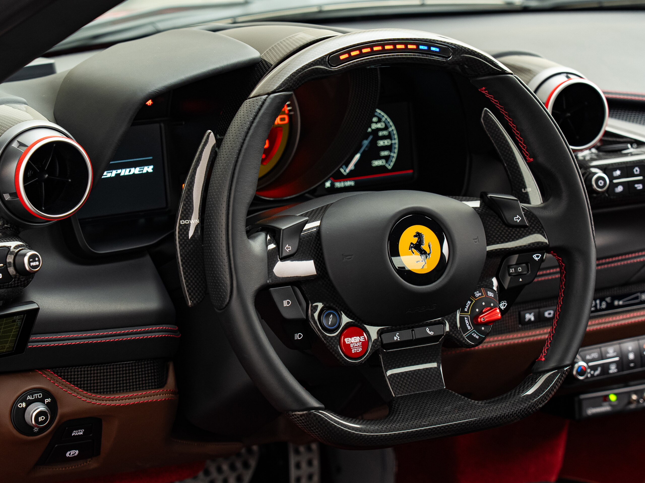2022 Ferrari F8 Spider — Photo 38 / 64