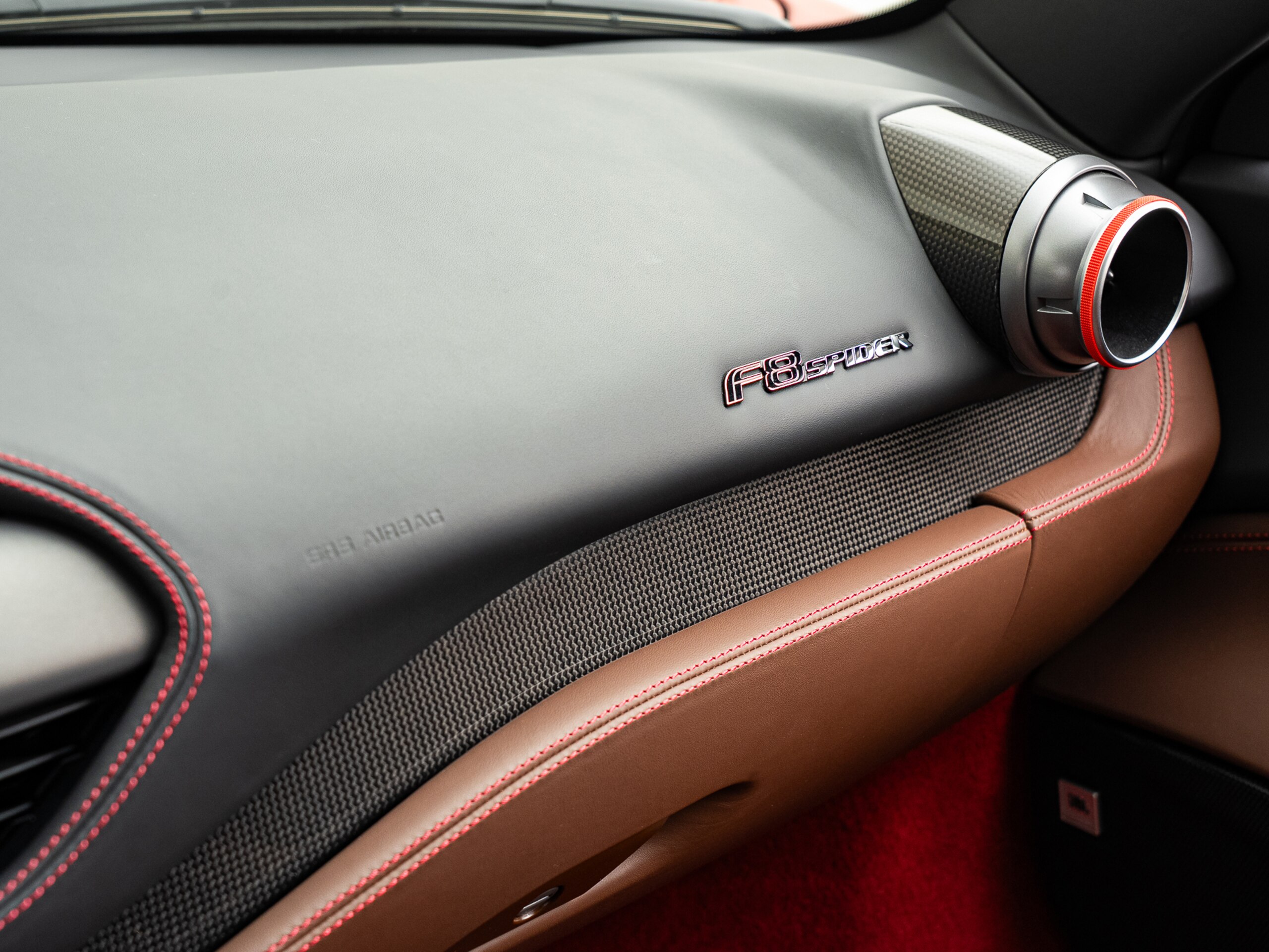 2022 Ferrari F8 Spider — Photo 53 / 64