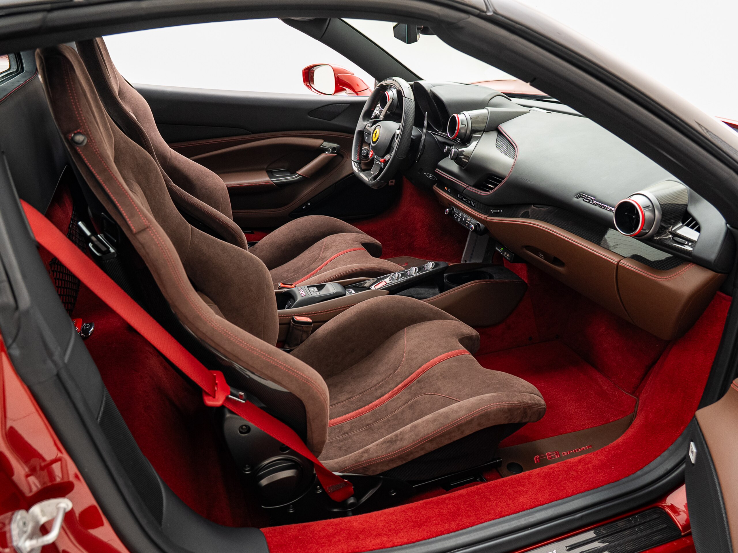 2022 Ferrari F8 Spider — Photo 54 / 64