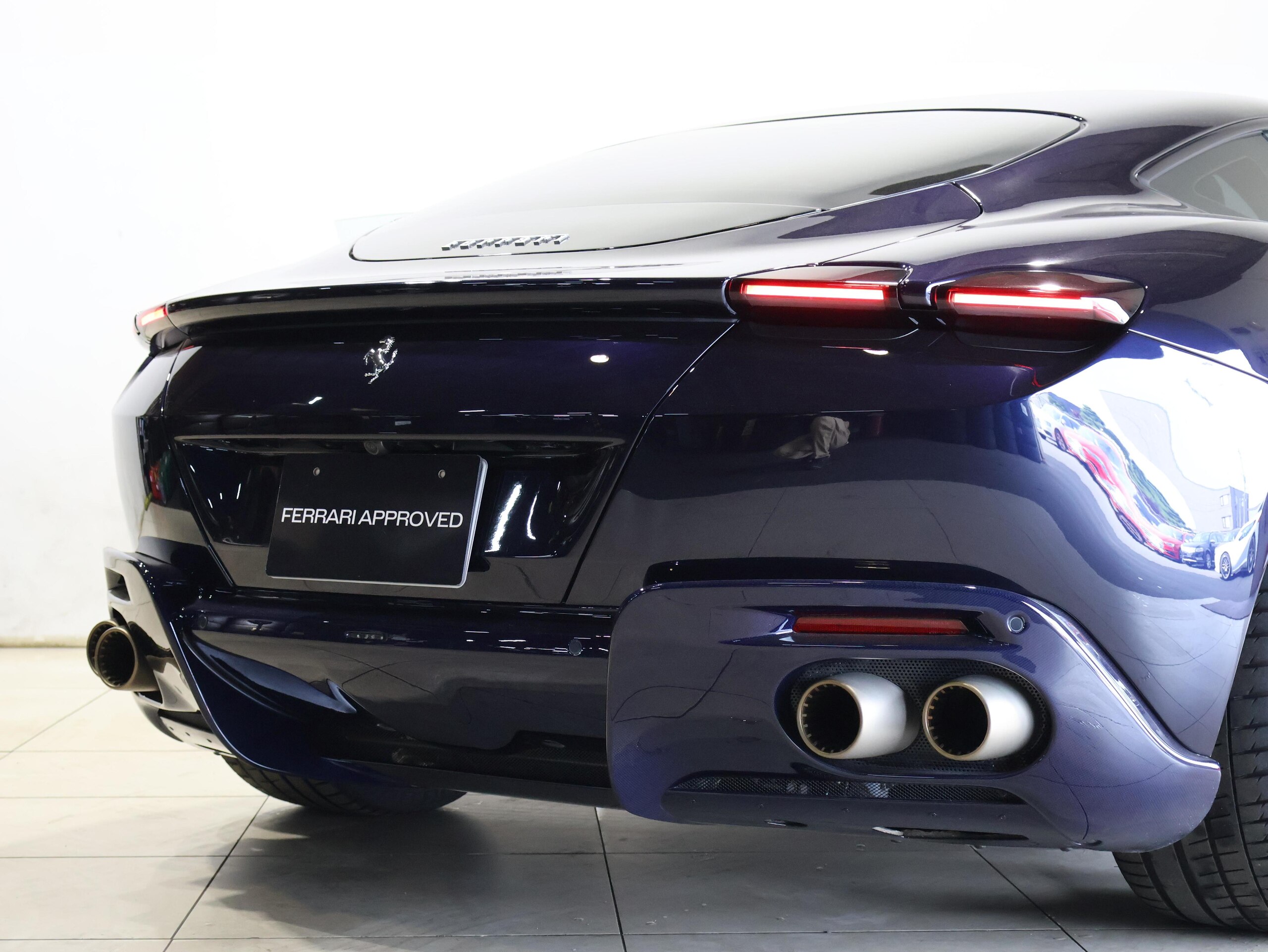 2022 Ferrari Roma Tailor Made — Photo 8 / 26