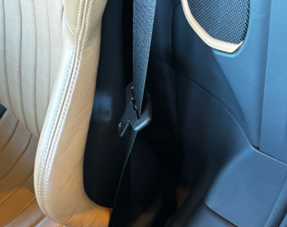 2022 Ferrari SF90 Spider Tailor Made — Photo 22 / 27