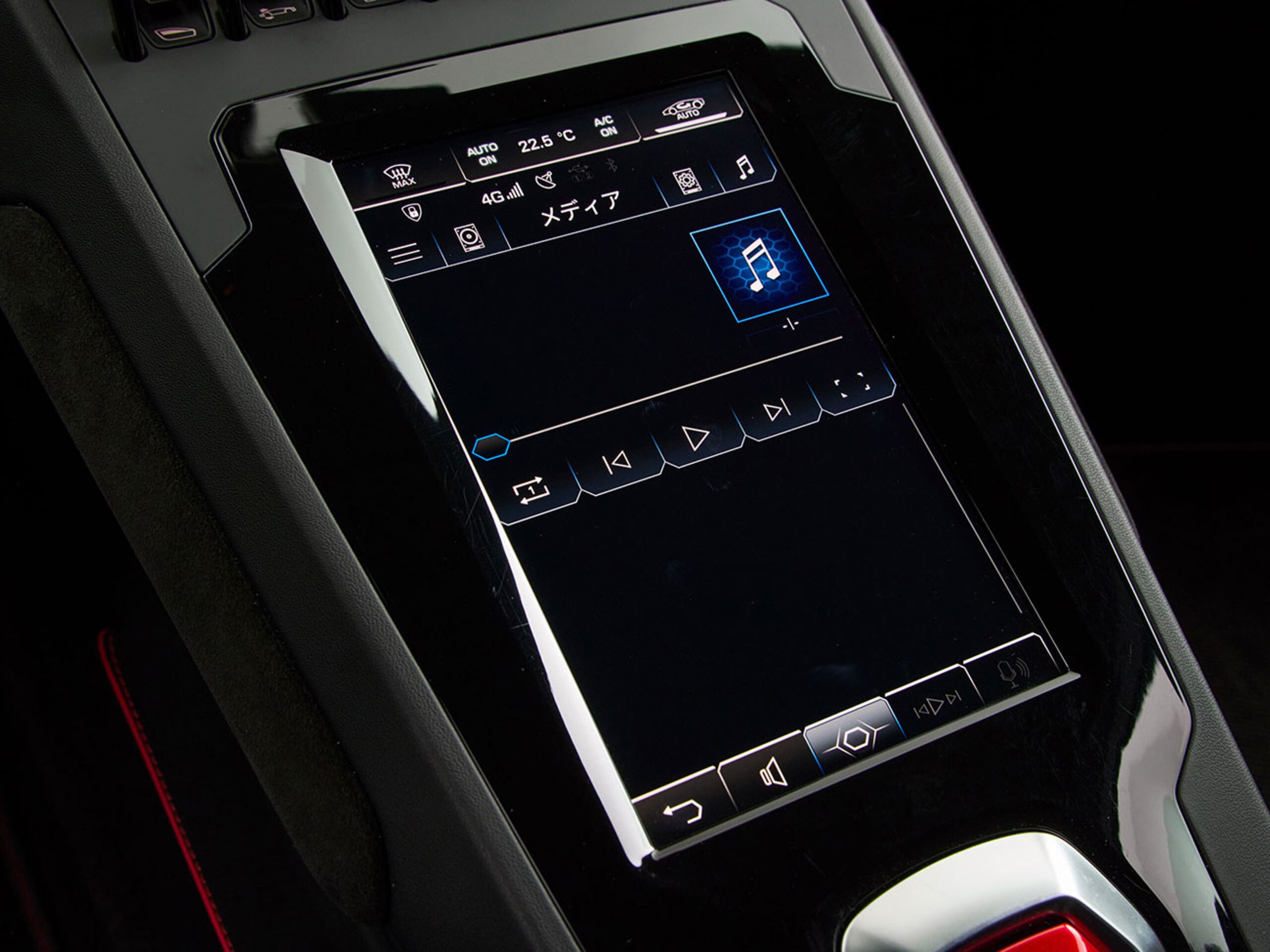 2022 Lamborghini Huracán EVO Spyder — Photo 36 / 45