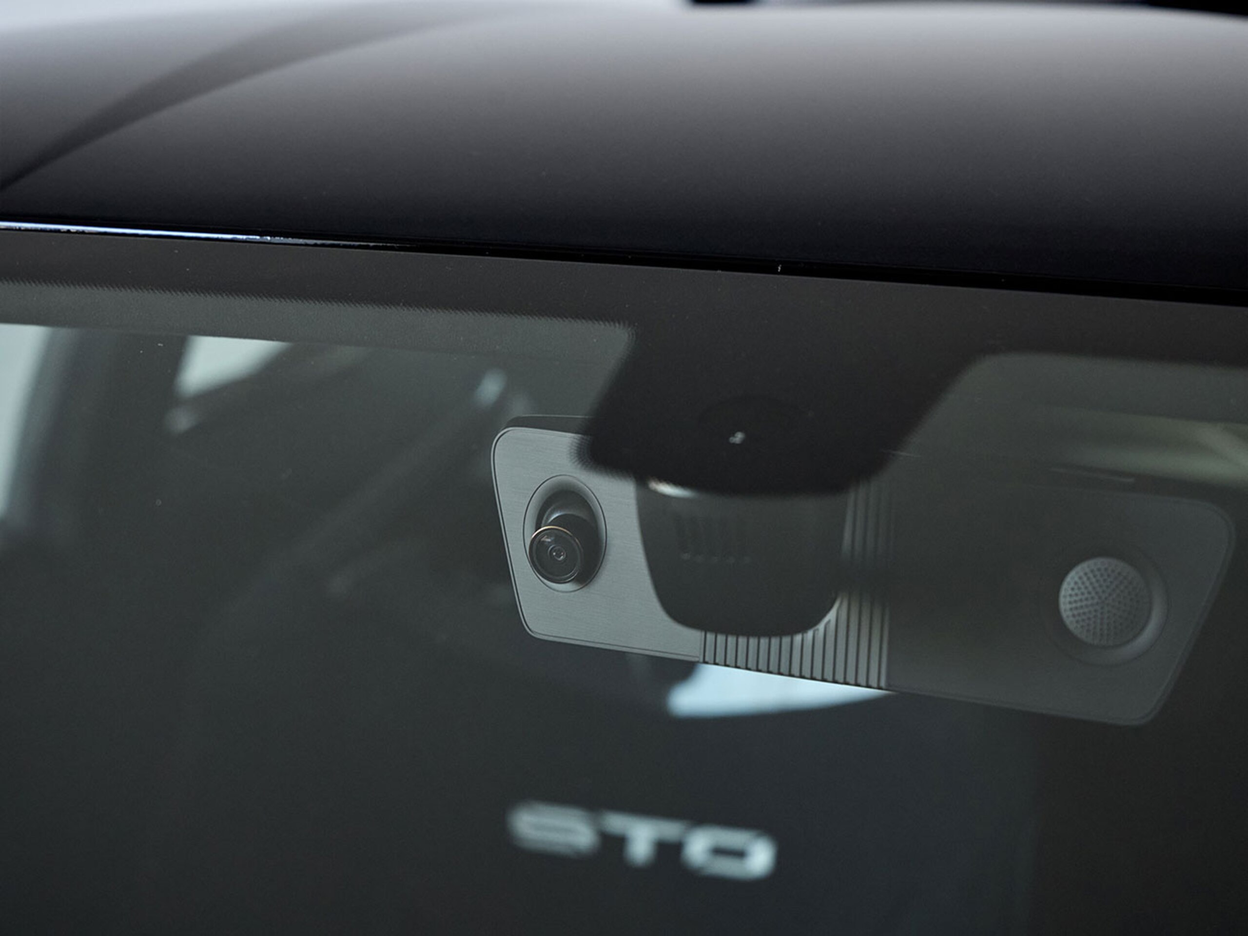 2022 Lamborghini Huracán STO — Photo 29 / 43