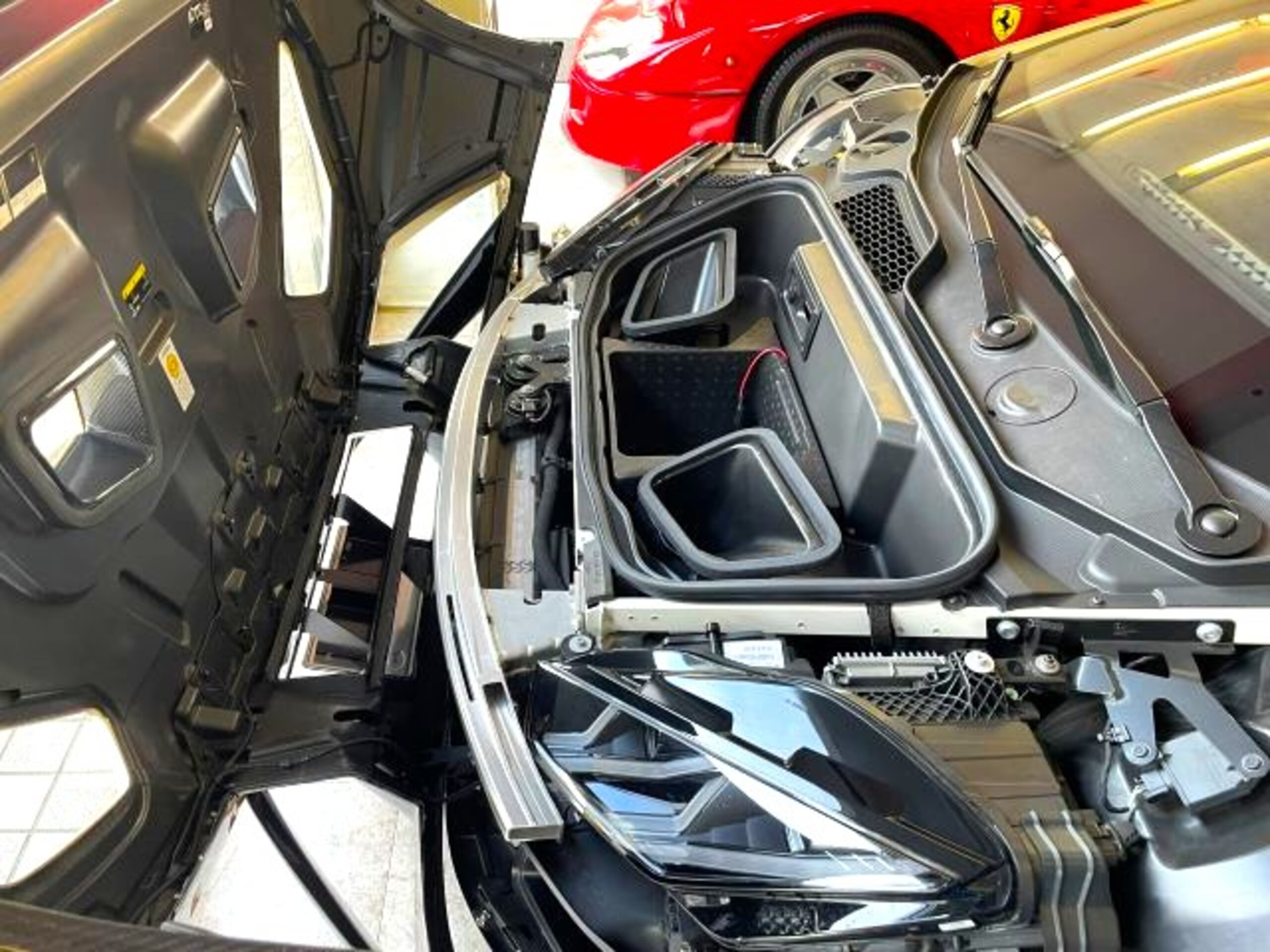 2022 Lamborghini Huracán STO — Photo 19 / 19