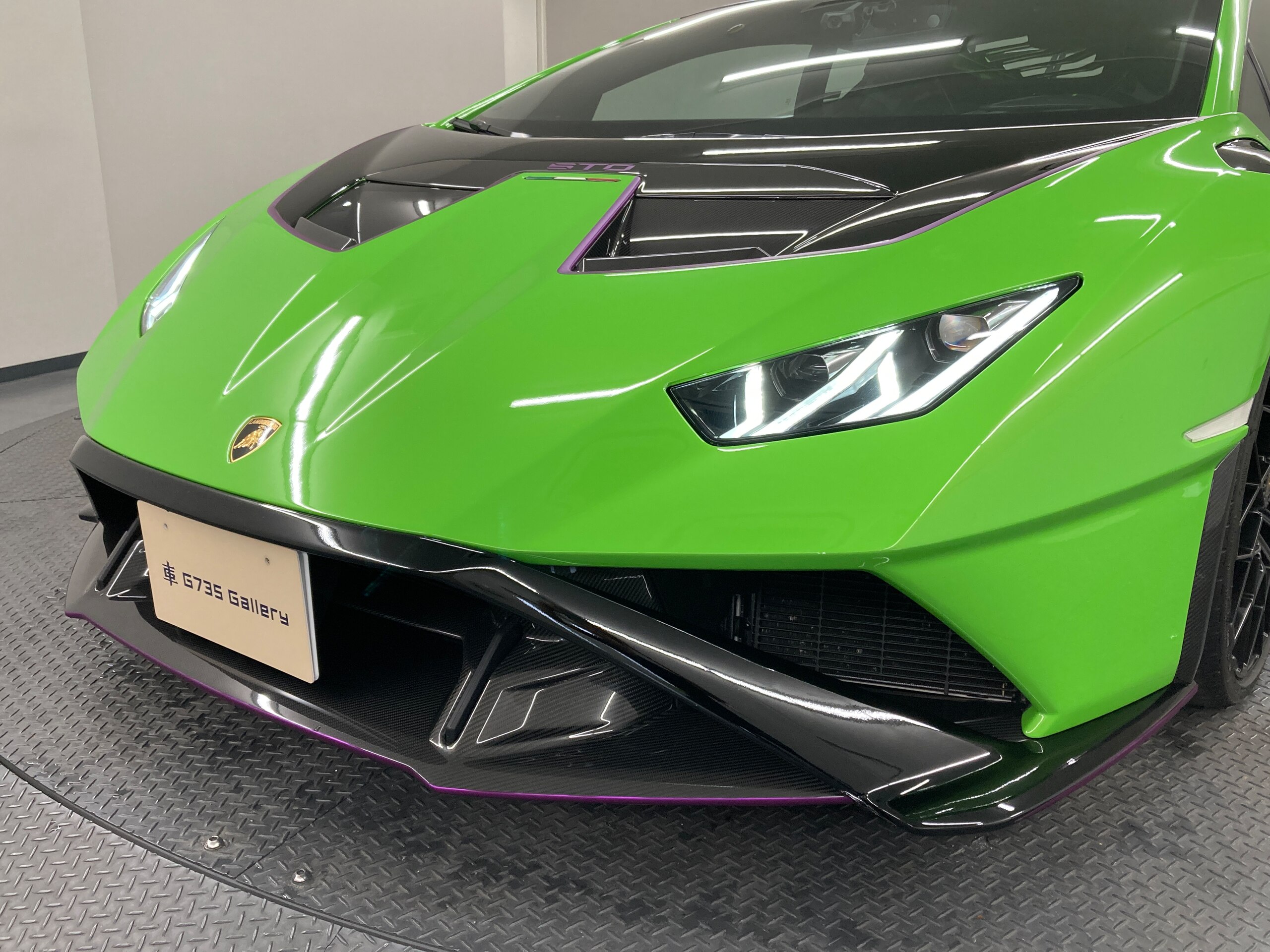 2022 Lamborghini Huracán STO — Photo 21 / 57