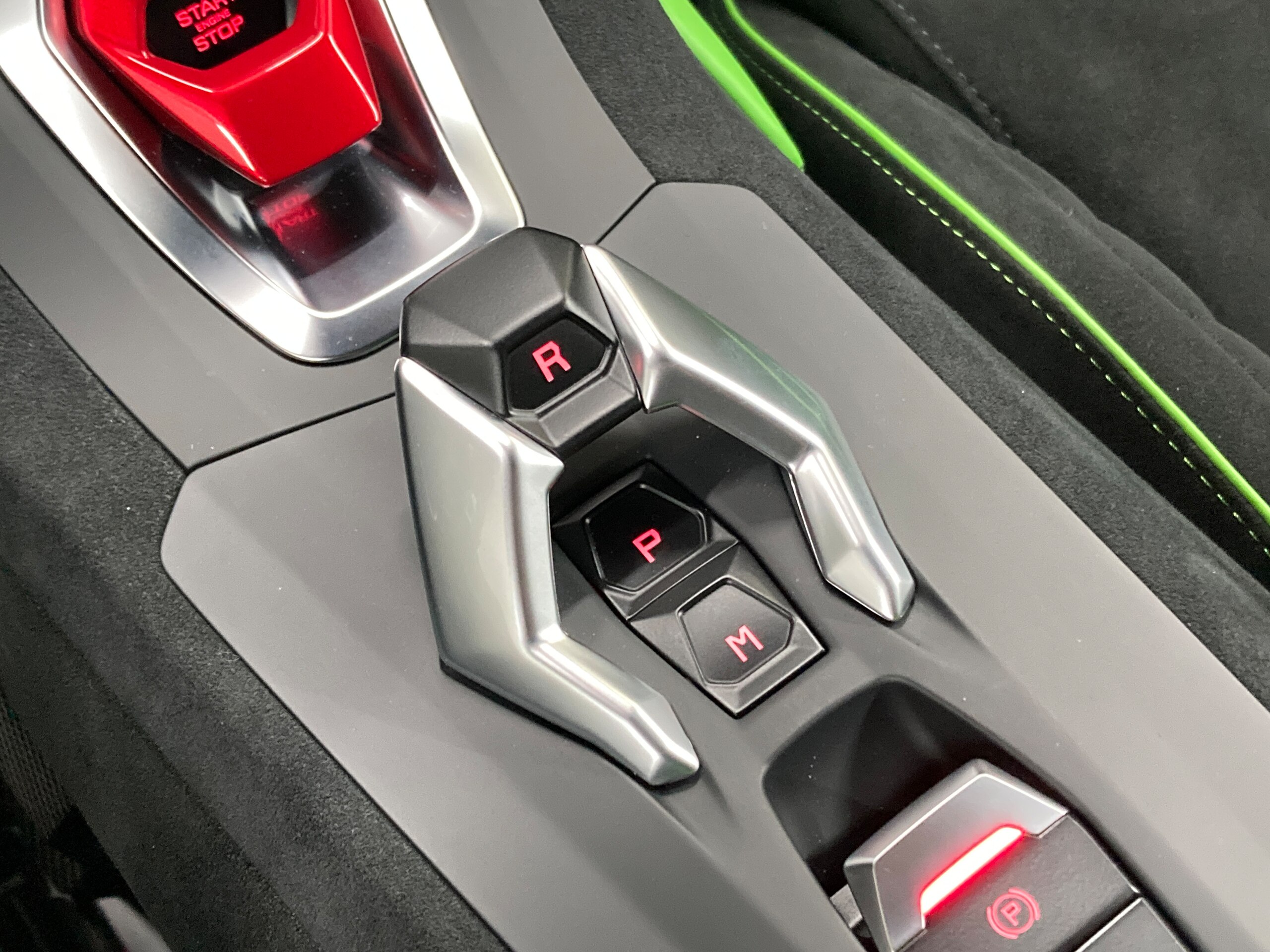 2022 Lamborghini Huracán STO — Photo 33 / 57
