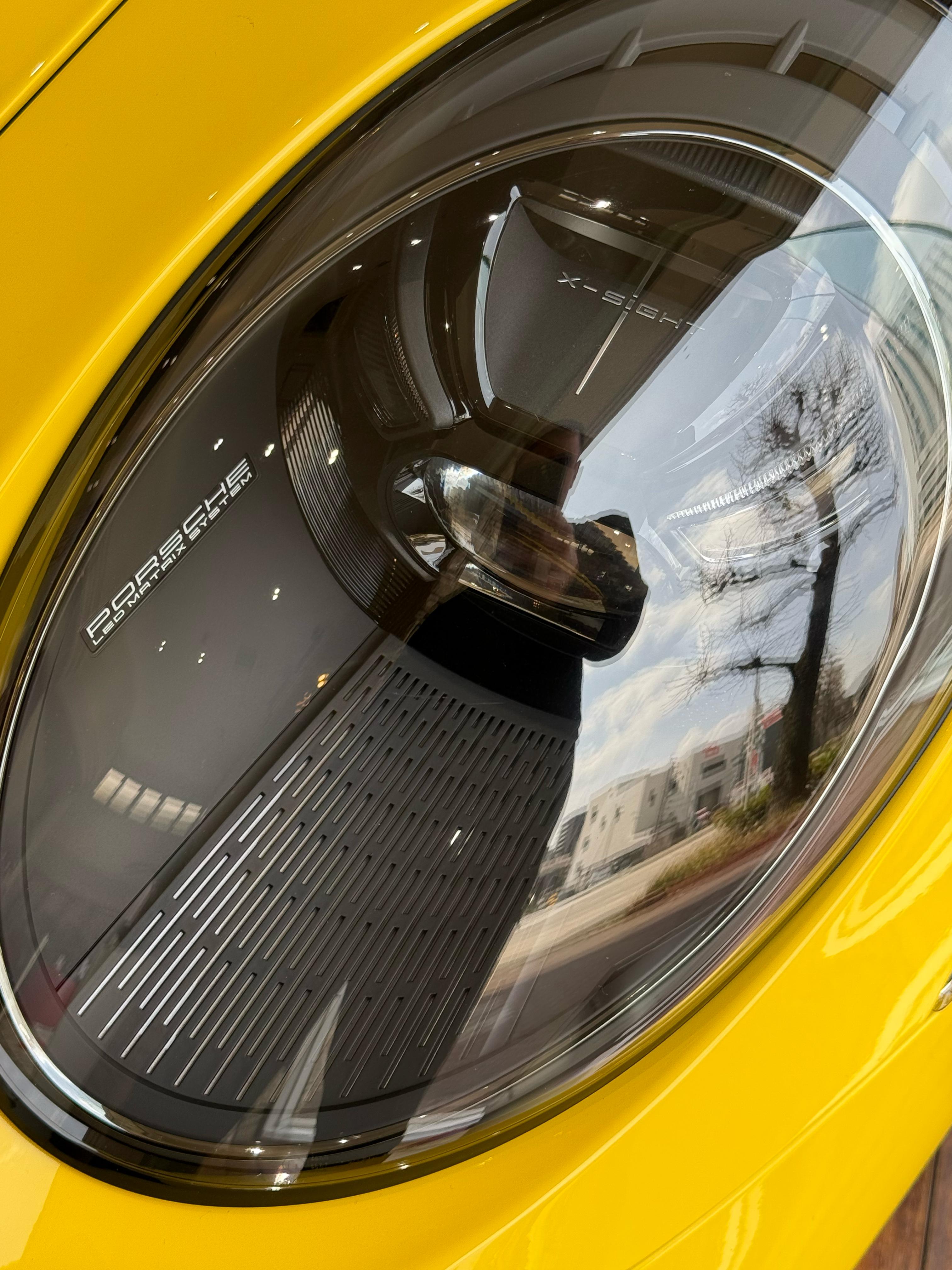 2022 Porsche 911 GT3 — Photo 12 / 14