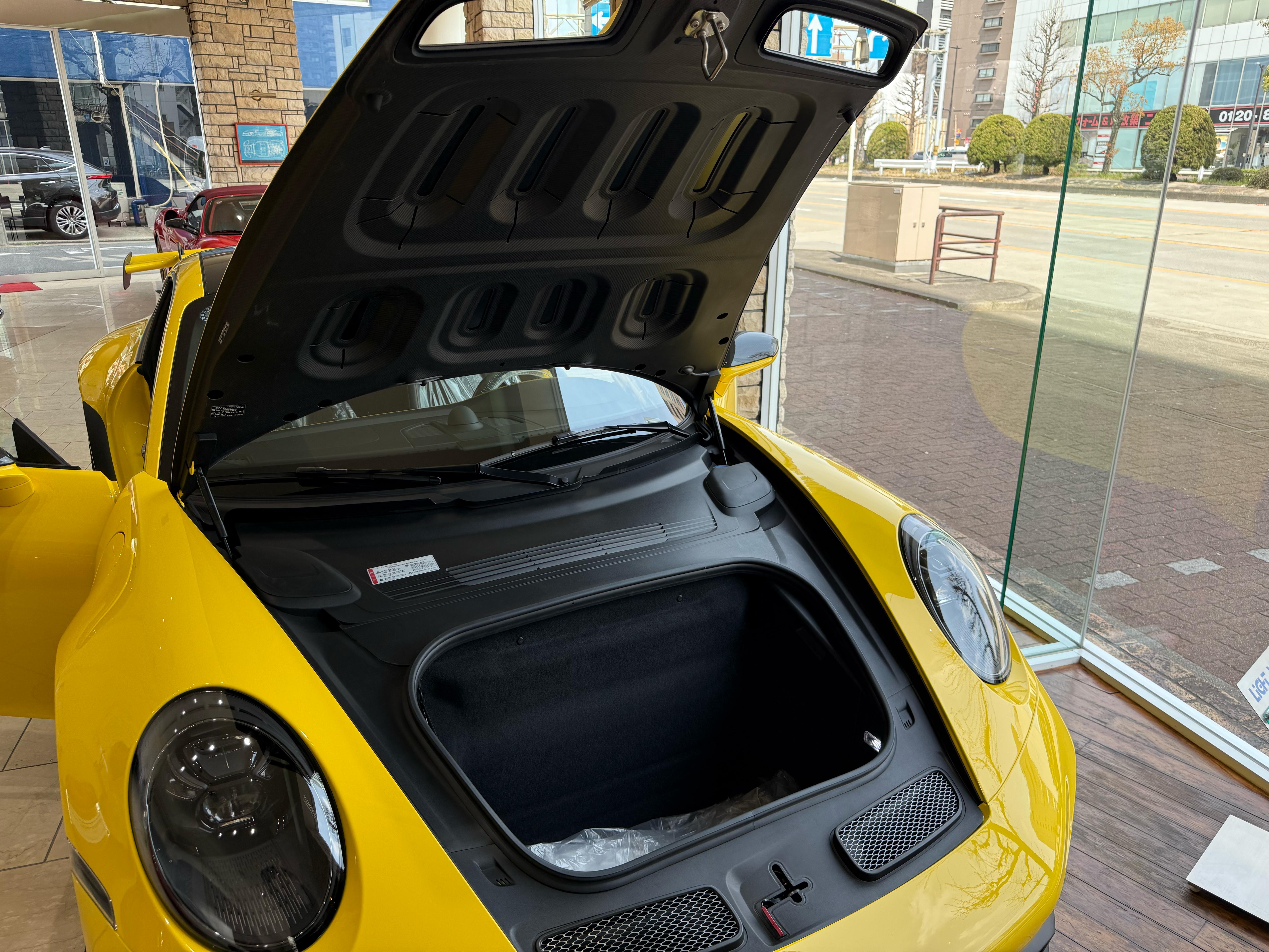 2022 Porsche 911 GT3 — Photo 13 / 14