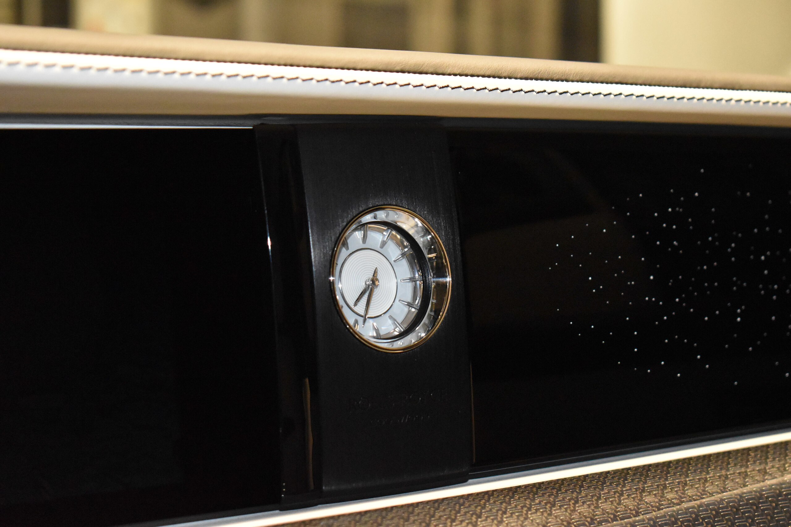 2022 Rolls-Royce Ghost Black Badge — Photo 25 / 37