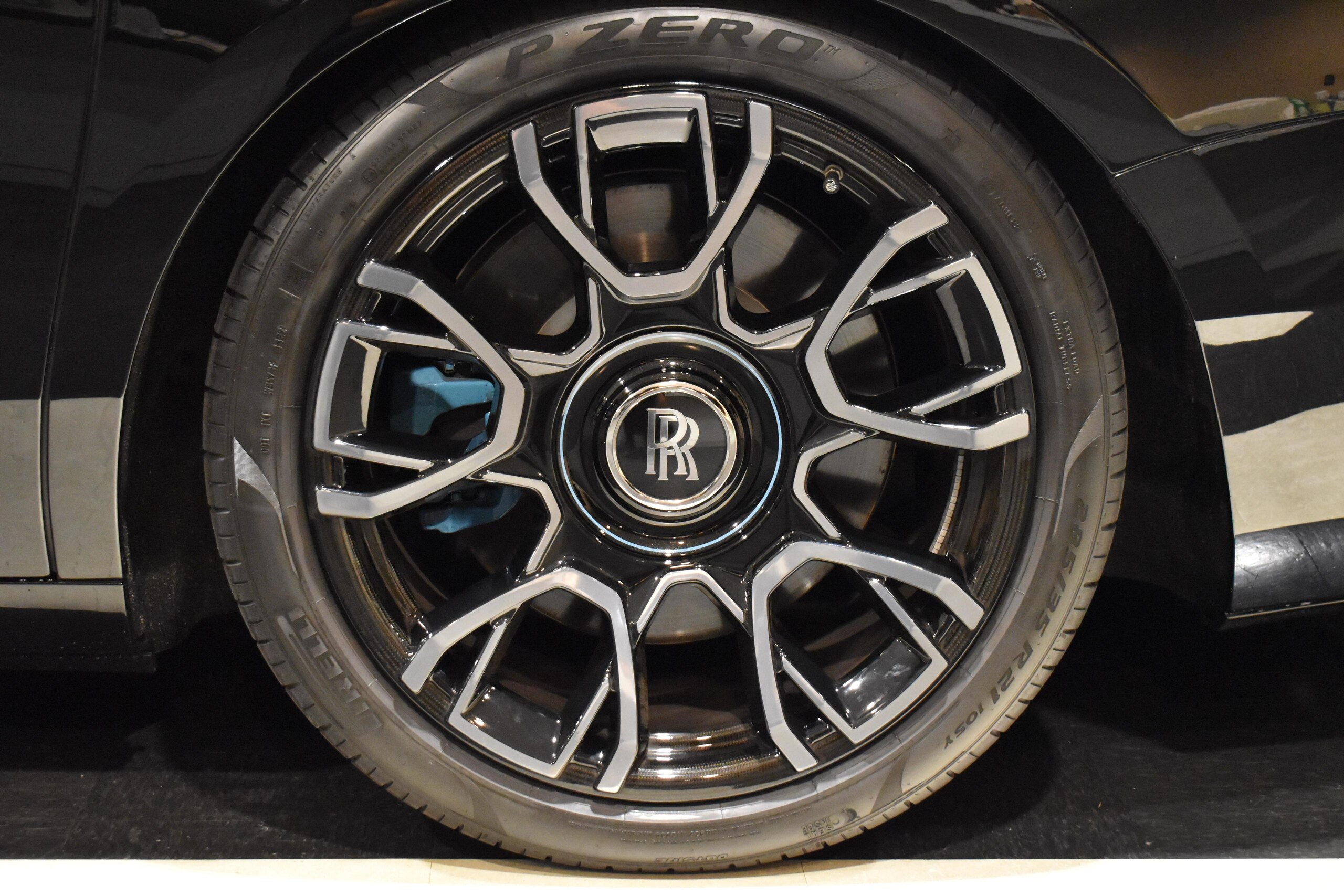 2022 Rolls-Royce Ghost Black Badge — Photo 37 / 37