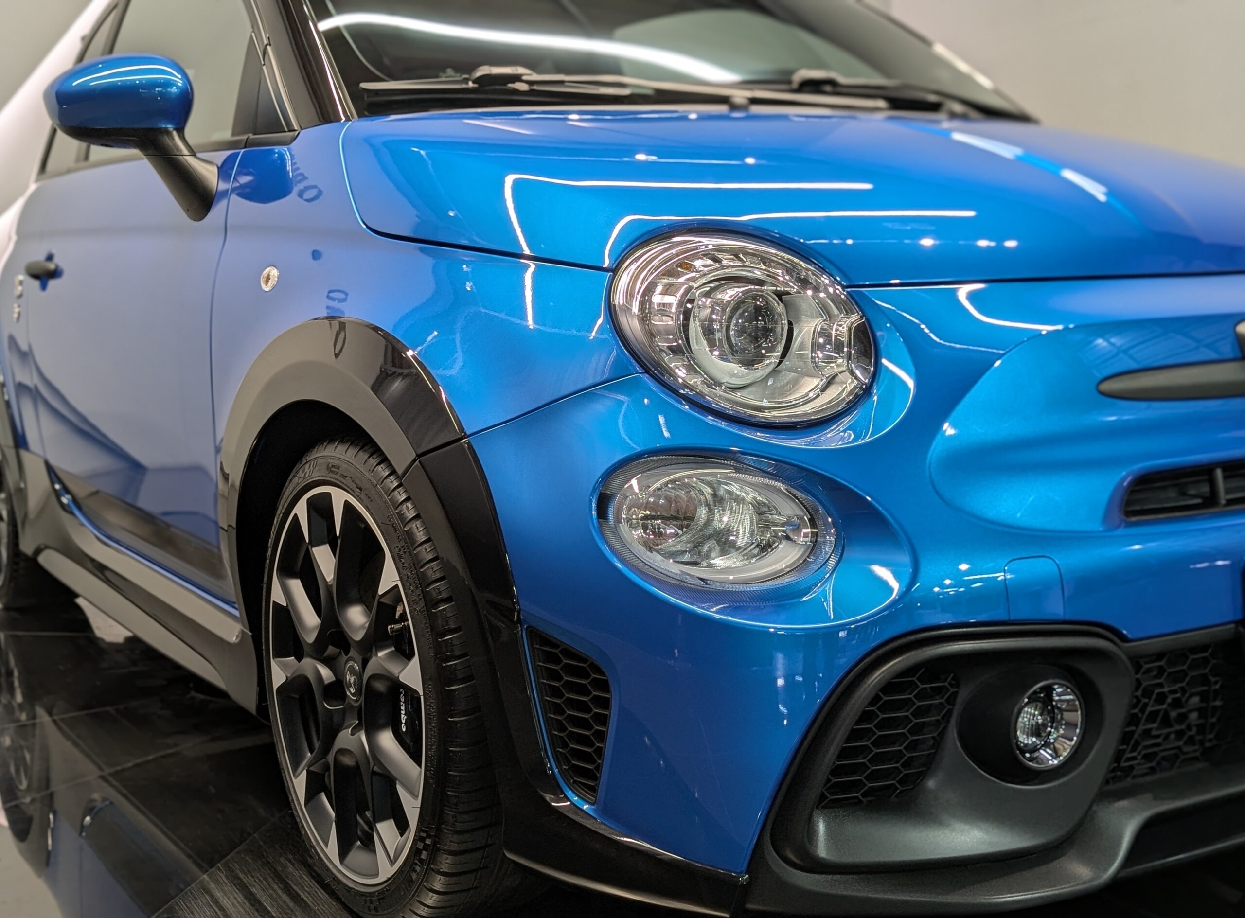 2023 Abarth 695 Tribute 131 Rally — Photo 12 / 38