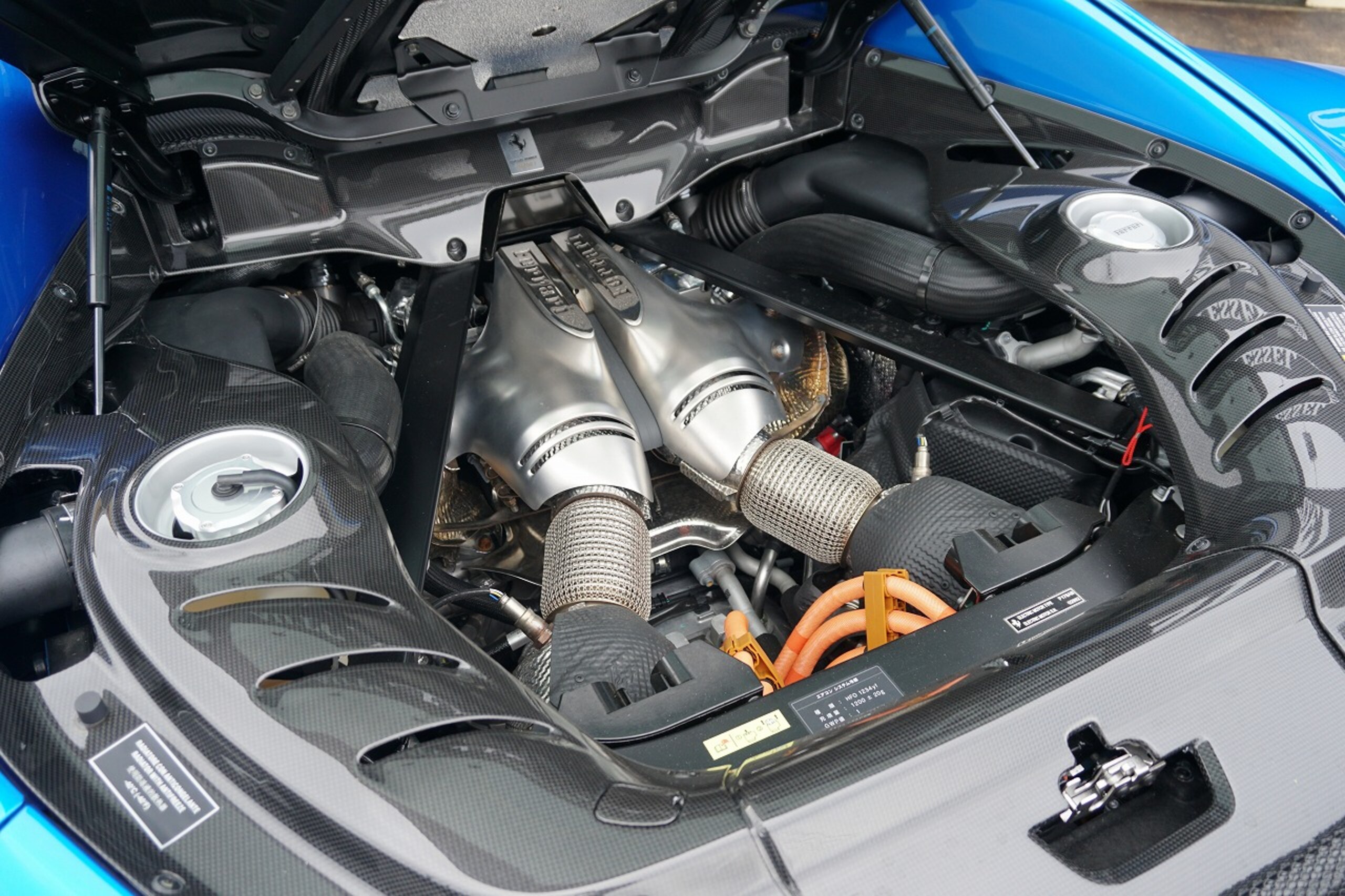 2023 Ferrari 296GTB — Photo 28 / 39