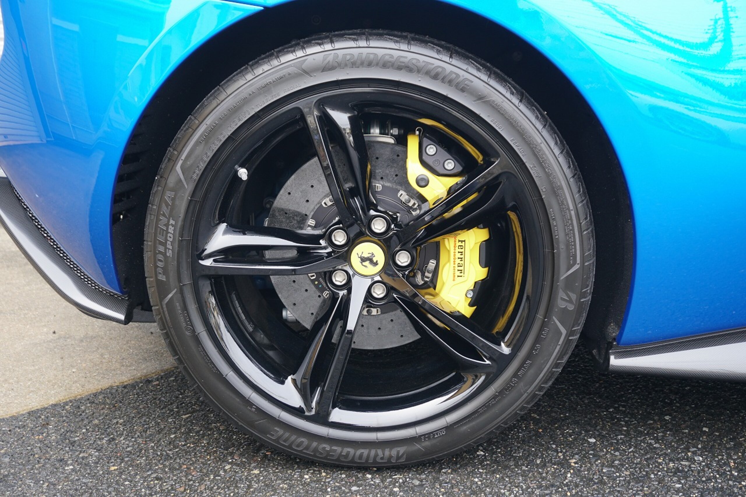 2023 Ferrari 296GTB — Photo 31 / 39