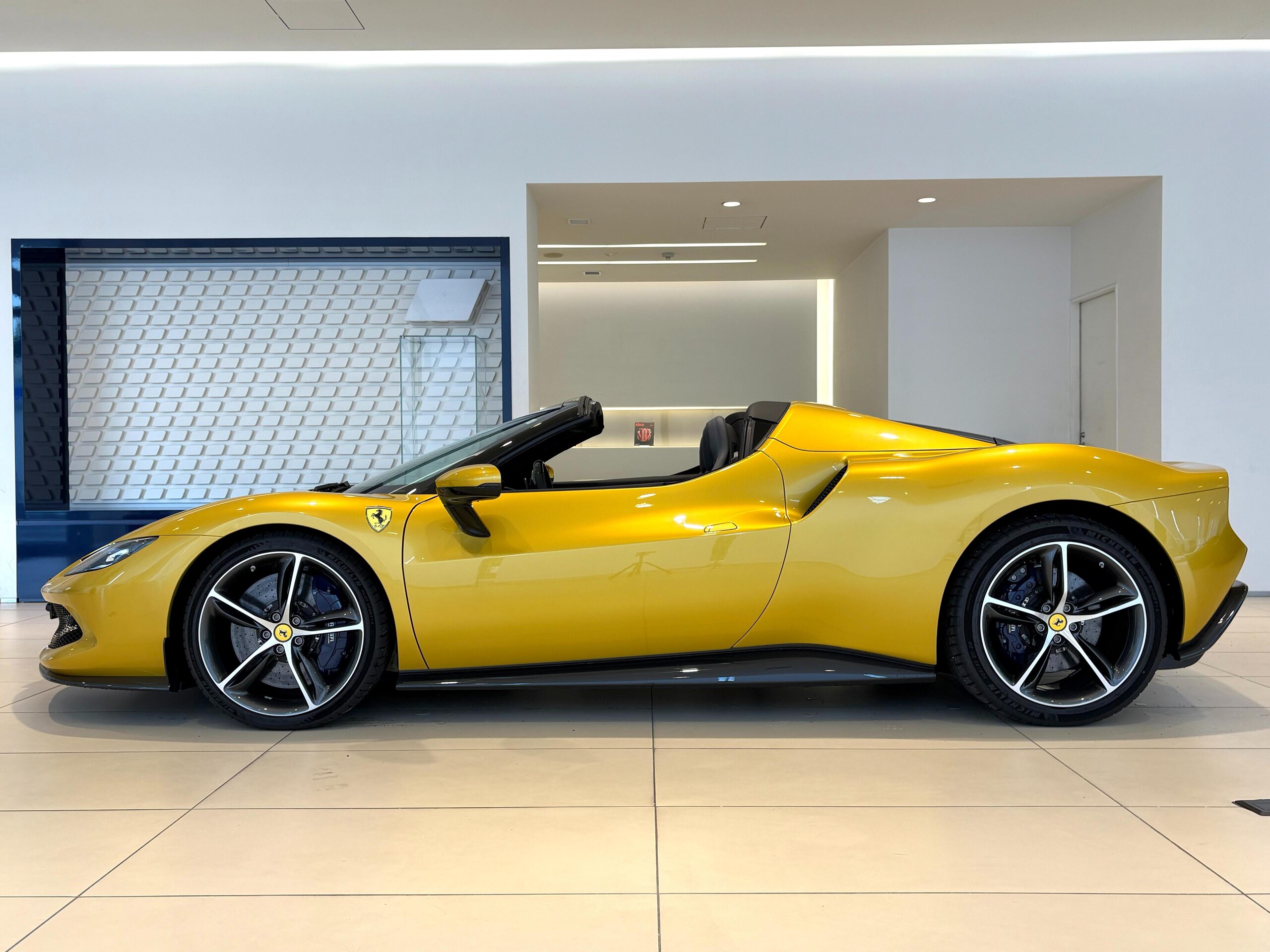 2023 Ferrari 296GTS Giallo Montecarlo Exterior for sale in Japan