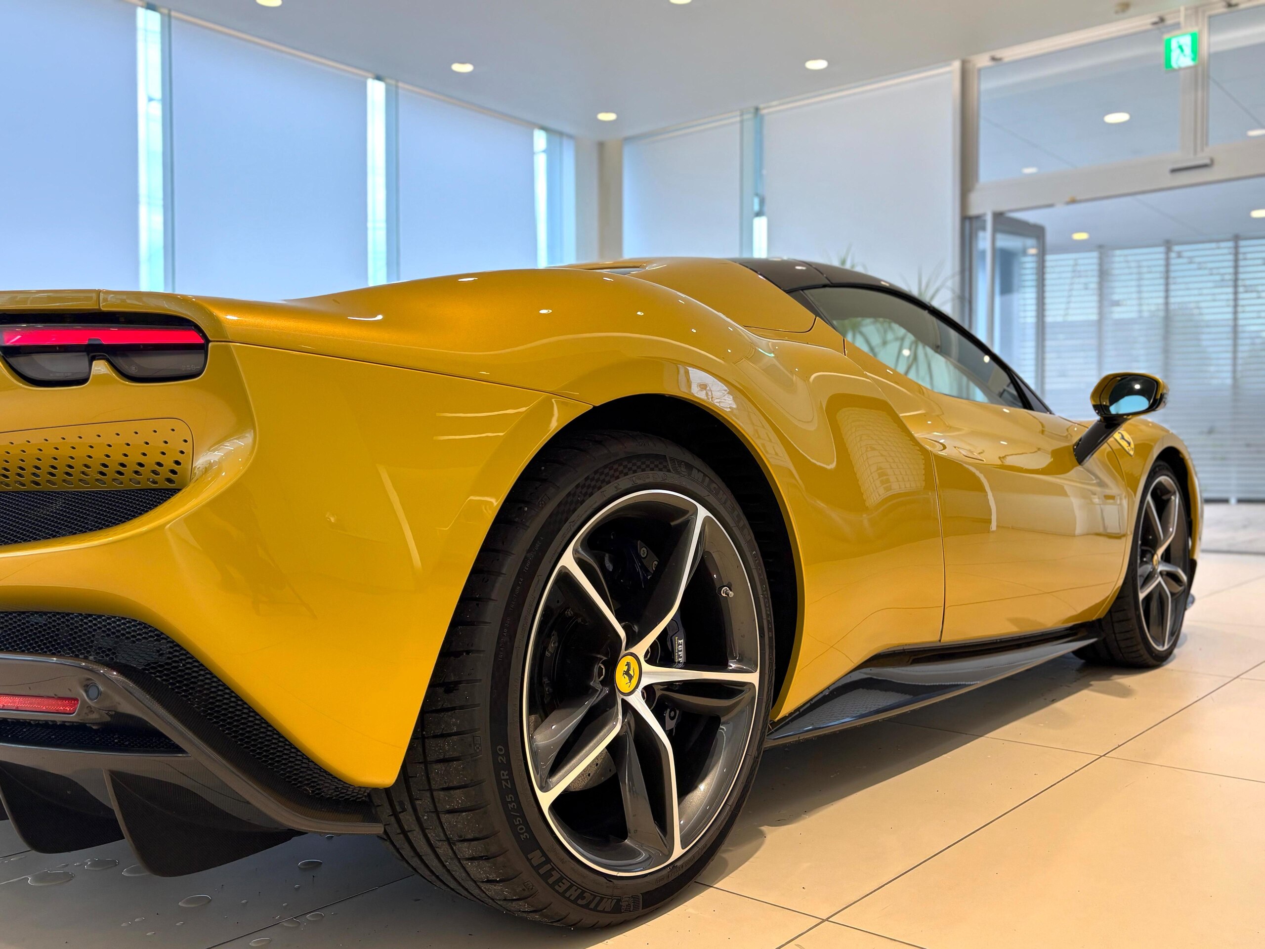 2023 Ferrari 296GTS — Photo 11 / 48