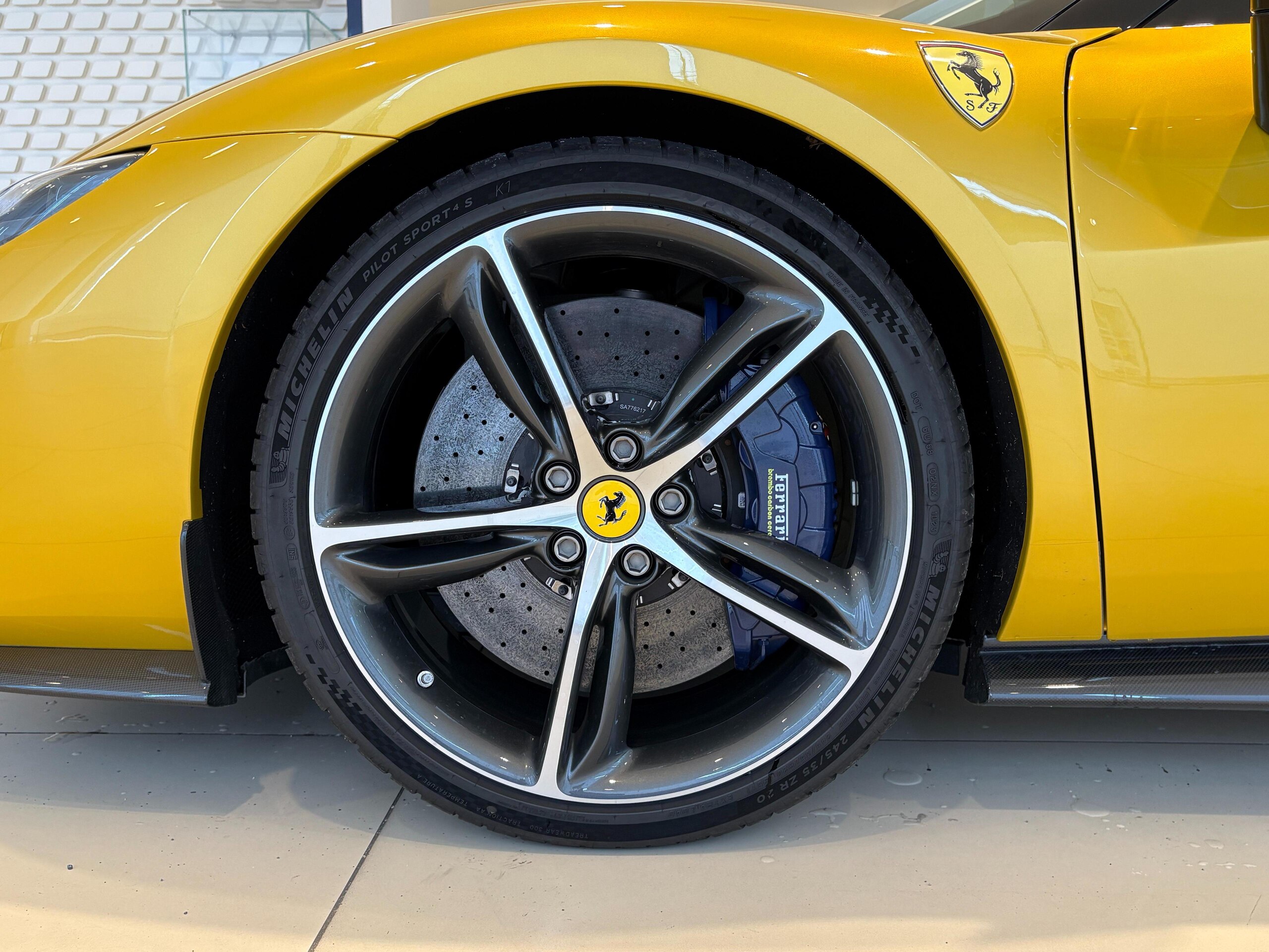 2023 Ferrari 296GTS — Photo 22 / 48