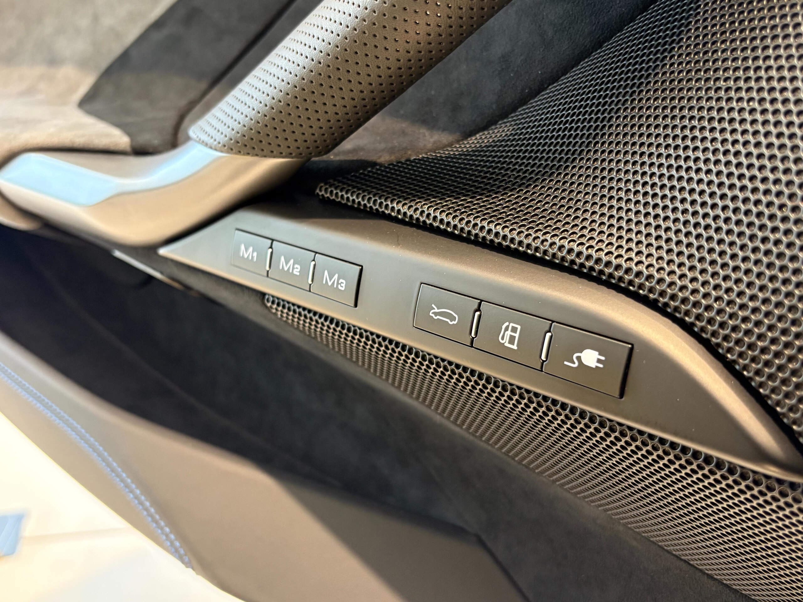 2023 Ferrari 296GTS — Photo 40 / 48