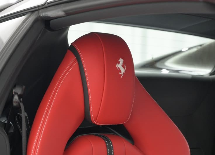 2023 Ferrari 812GTS — Photo 16 / 23