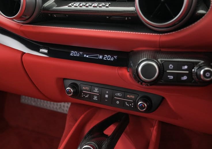 2023 Ferrari 812GTS — Photo 18 / 23
