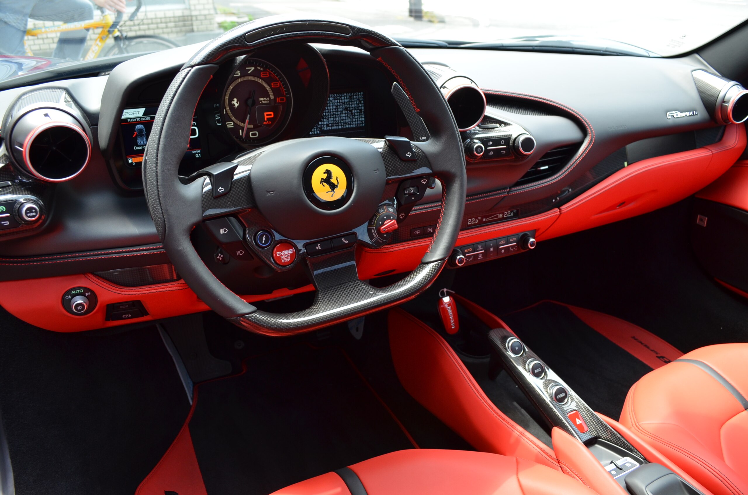 2023 Ferrari F8 Spider — Photo 8 / 21